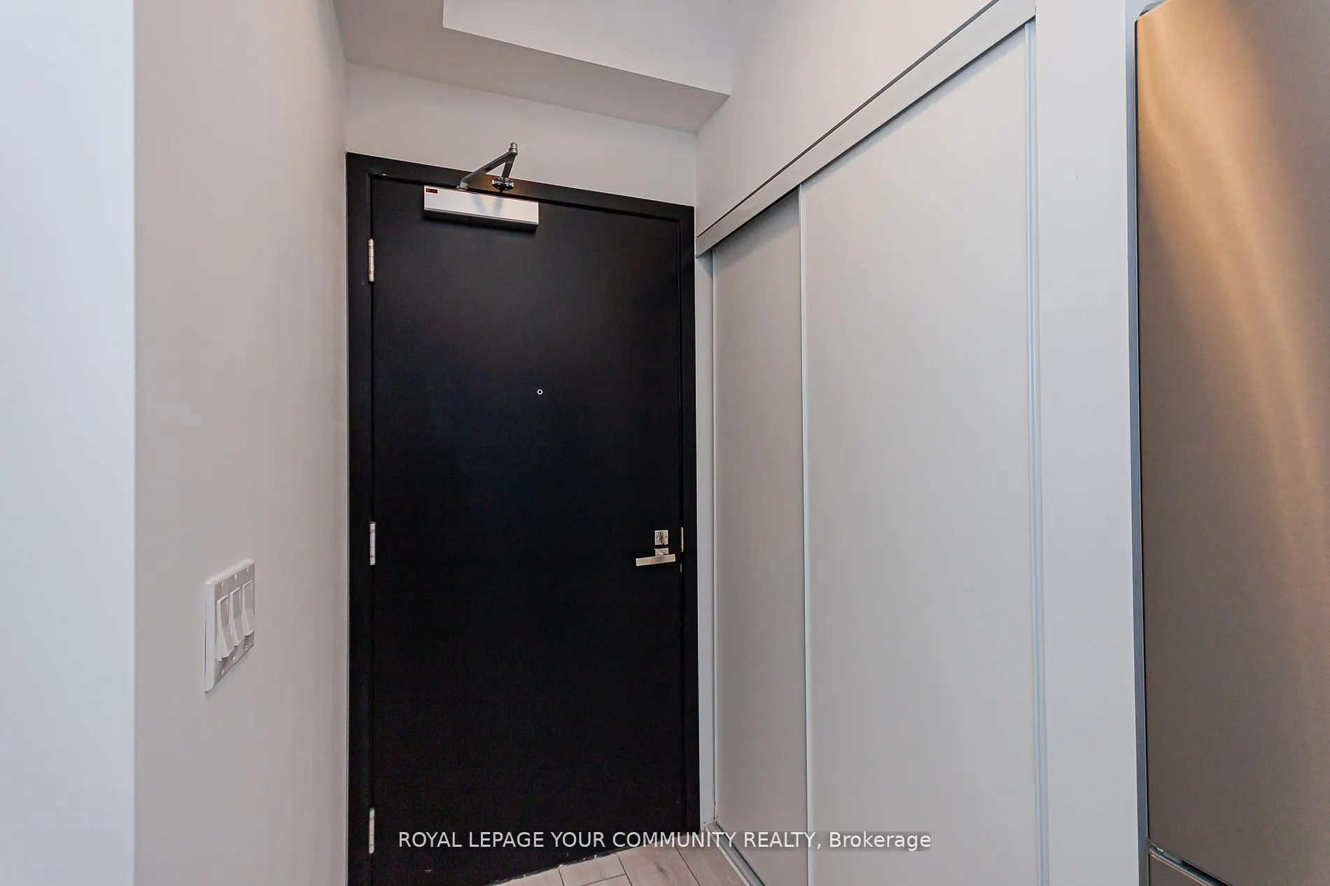 31 Tippett Road, #1217