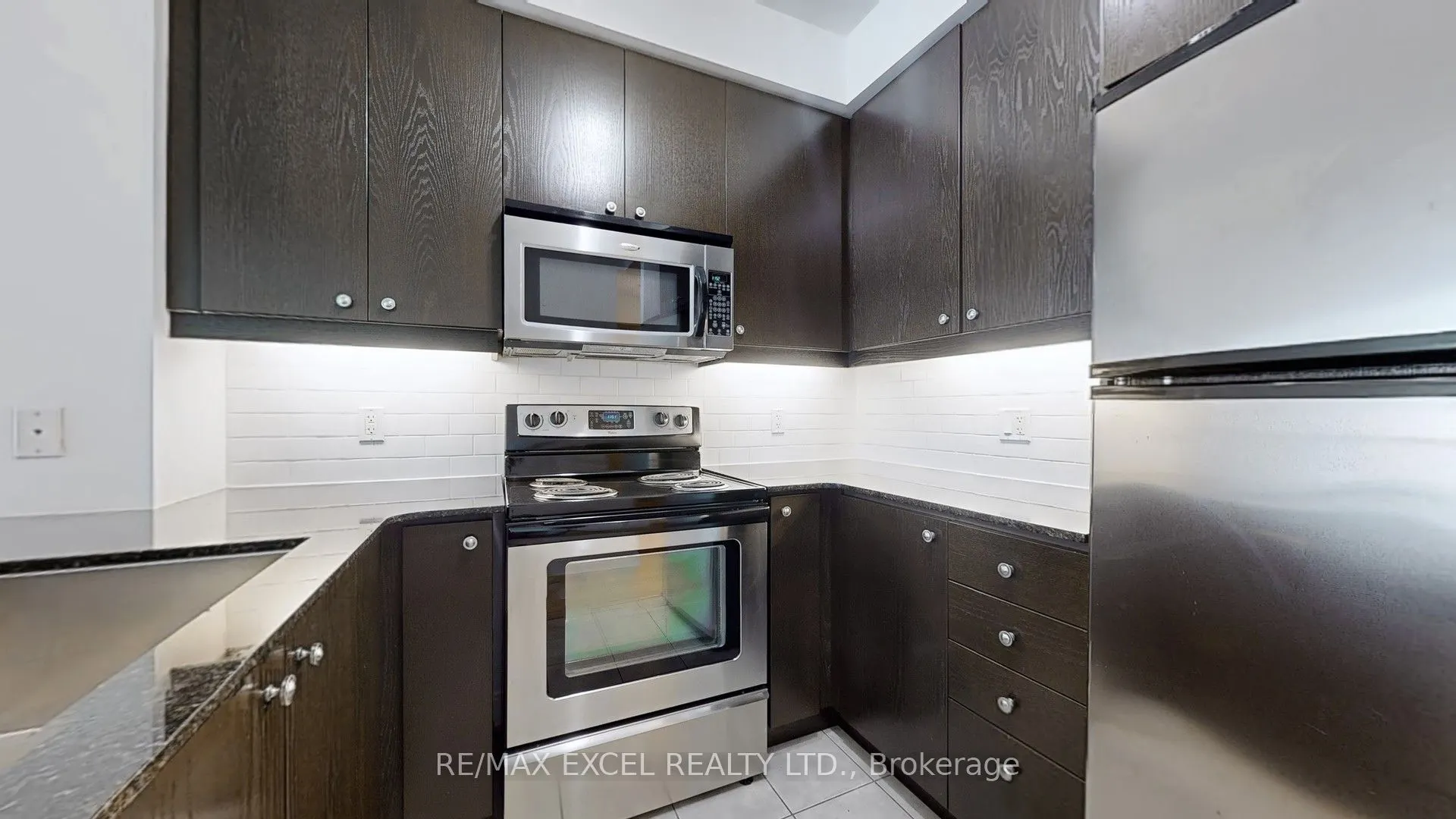 1 Scott Street, #406