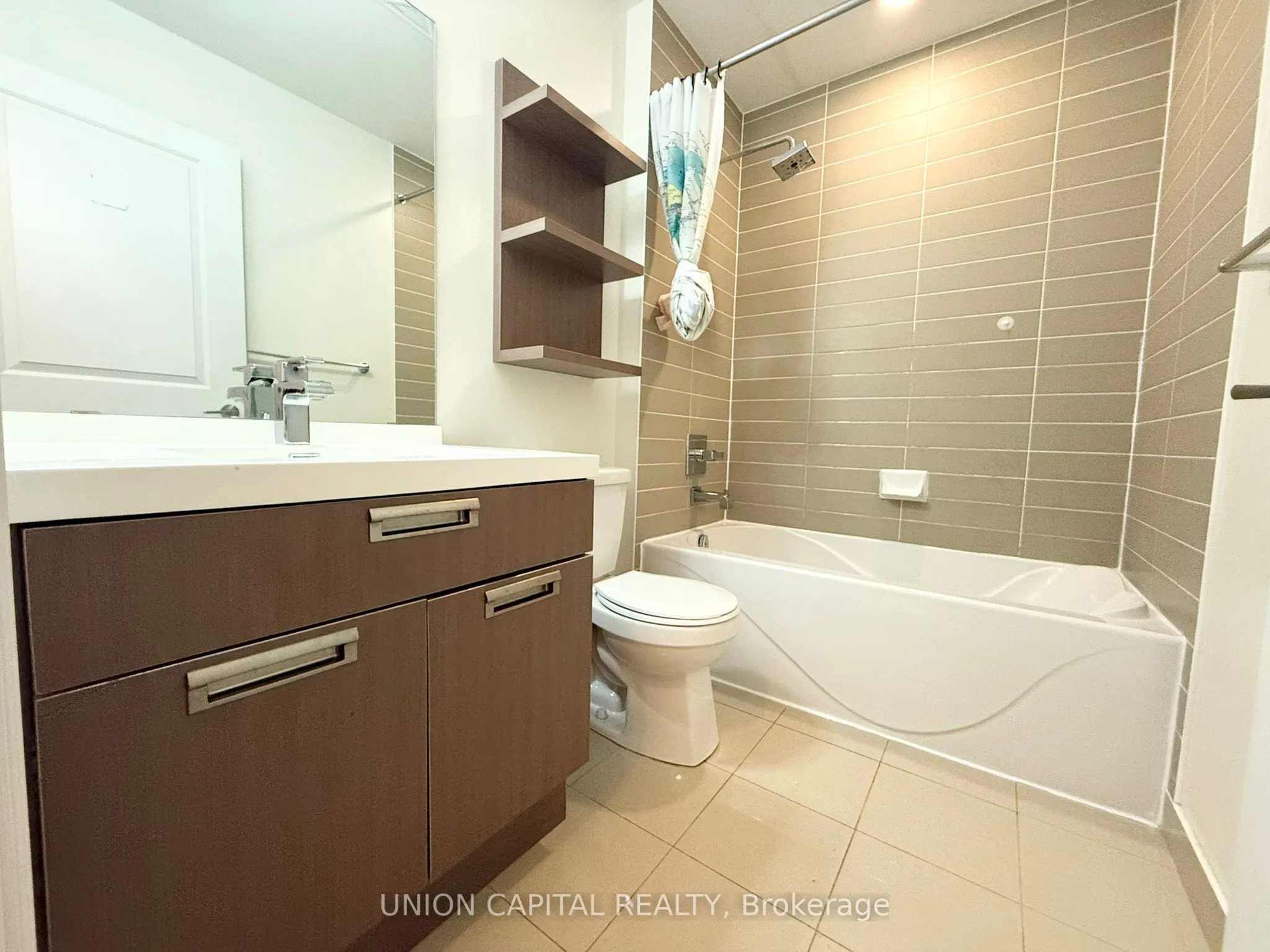 28 Ted Rogers Way, #3807