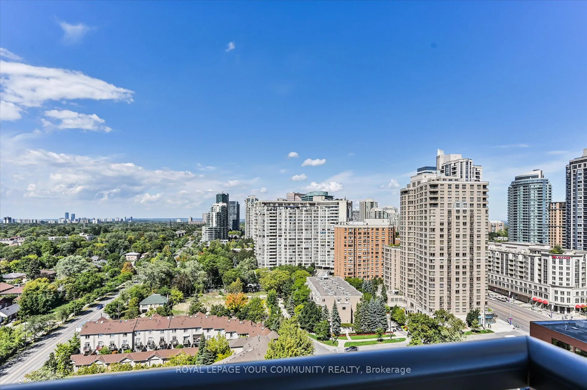 68 Canterbury Place, #1909