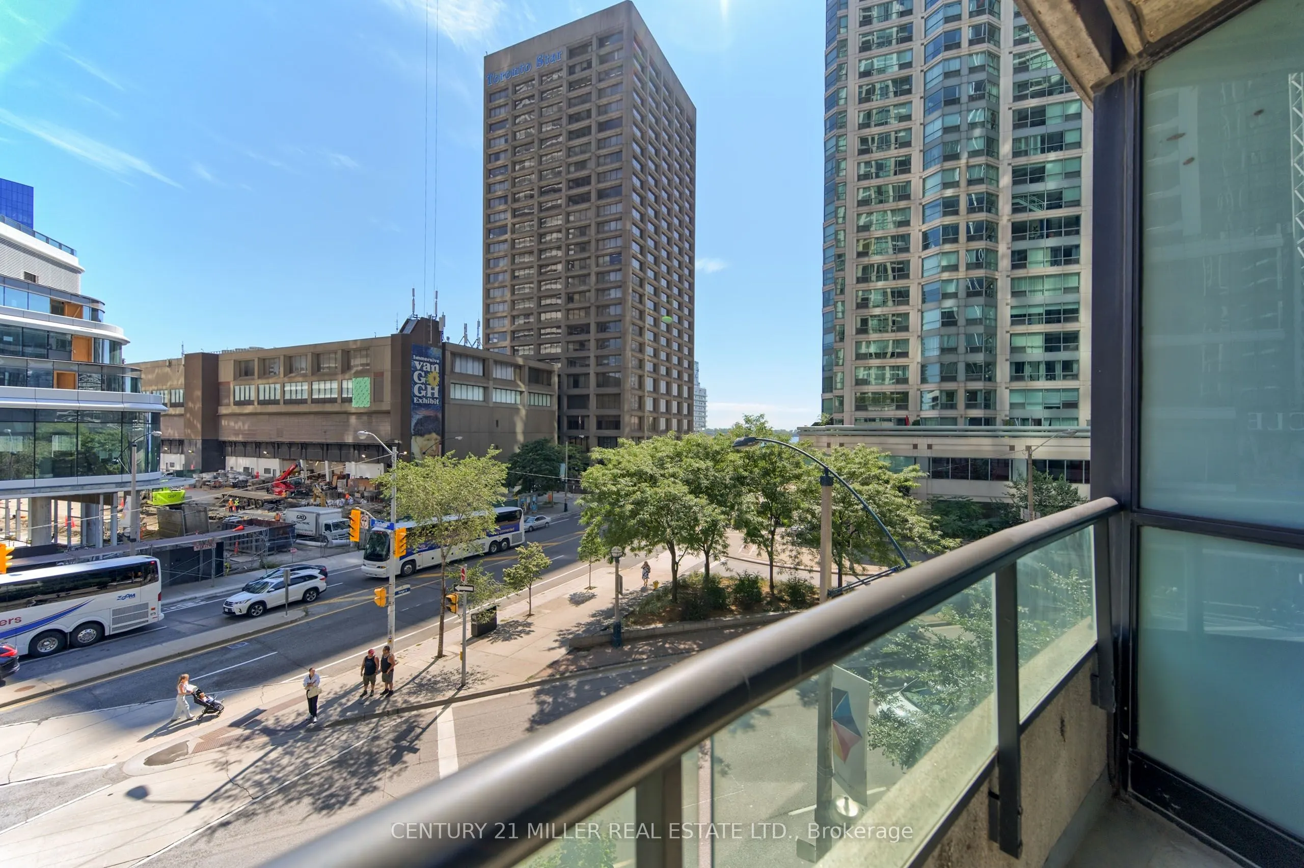 16 Yonge Street, #310