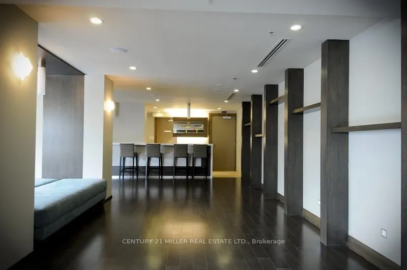 16 Yonge Street, #310
