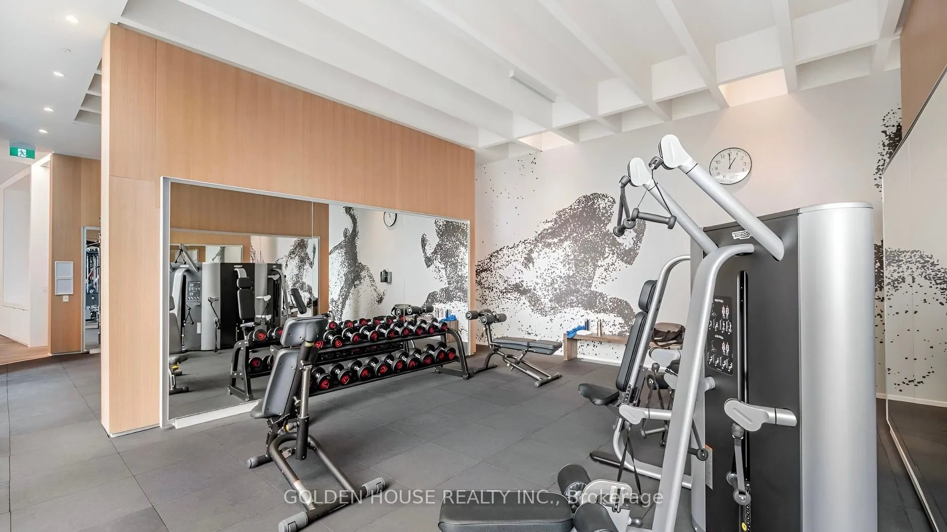 8 Hillsdale Avenue E, #735