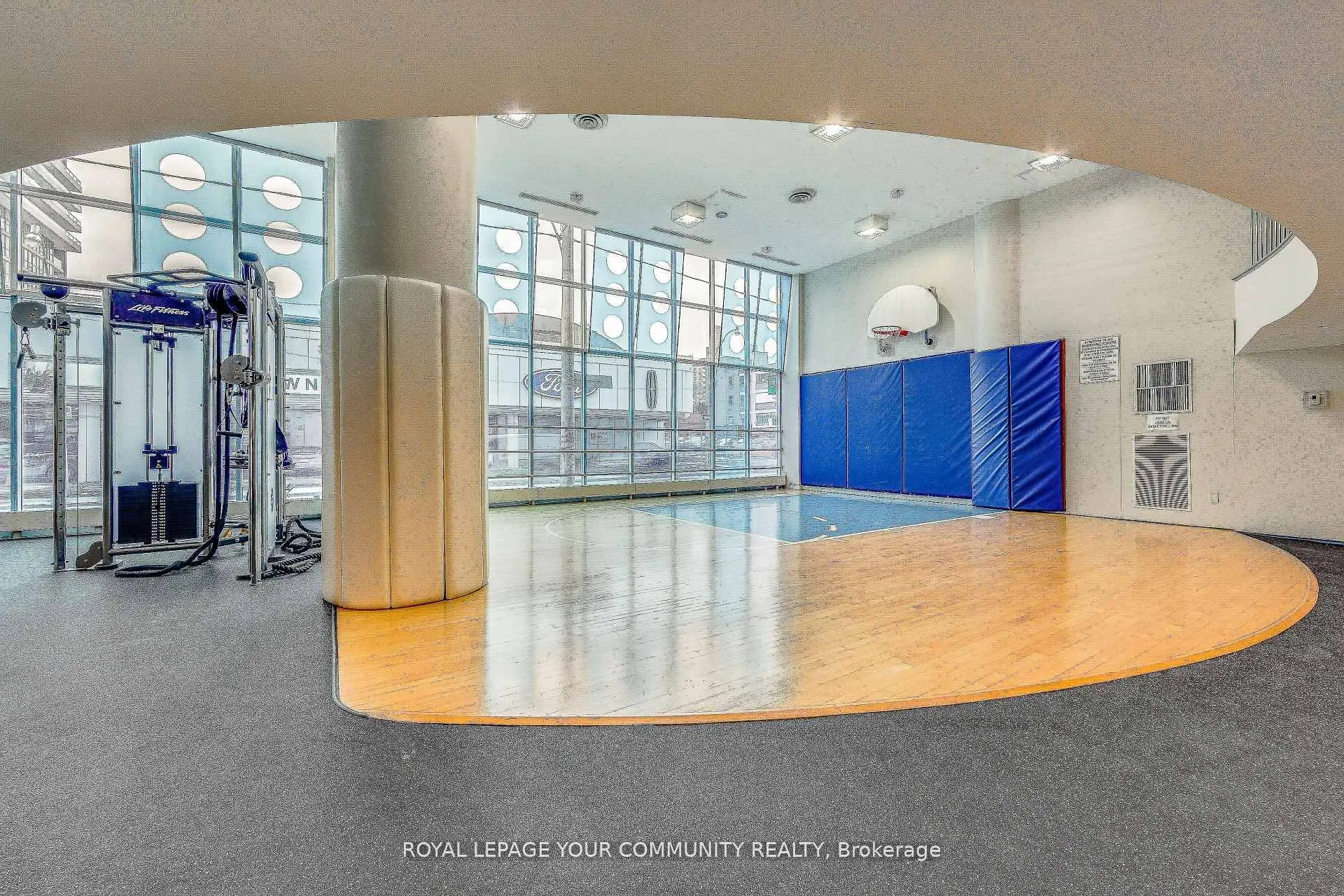 313 Richmond Street E, #570