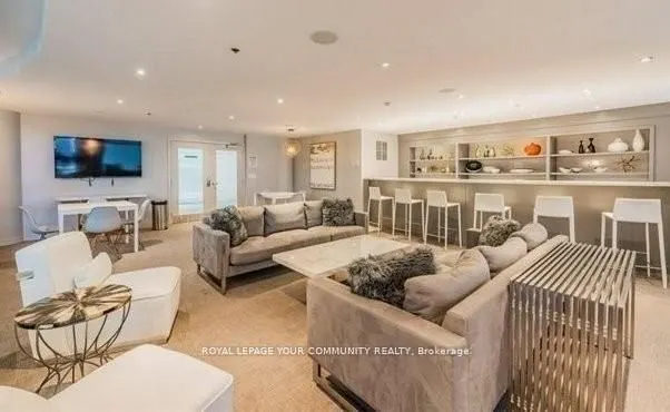 313 Richmond Street E, #570