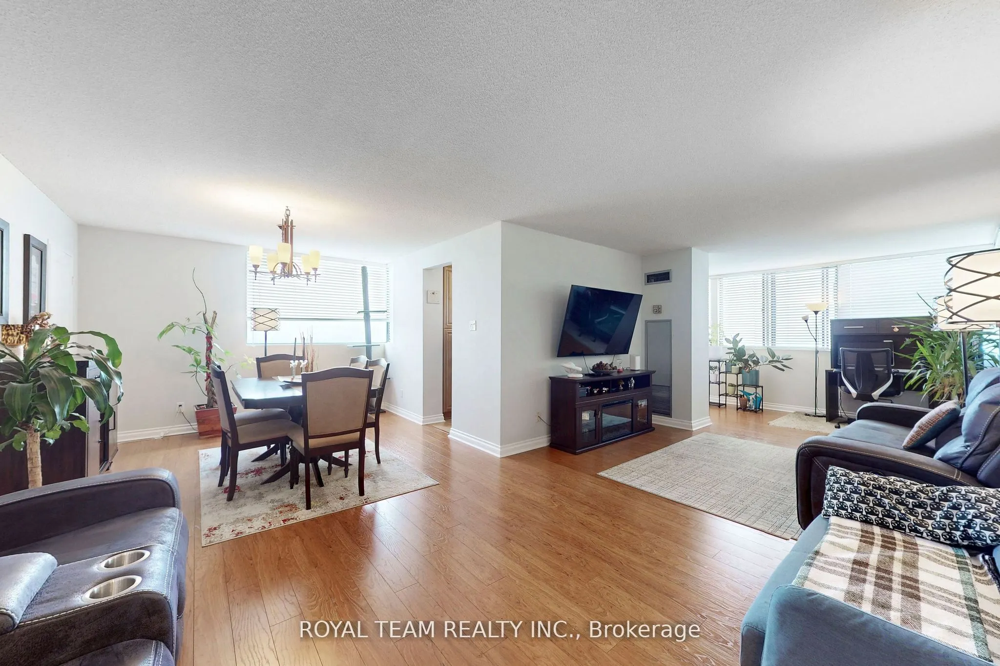 133 Torresdale Avenue, #2503