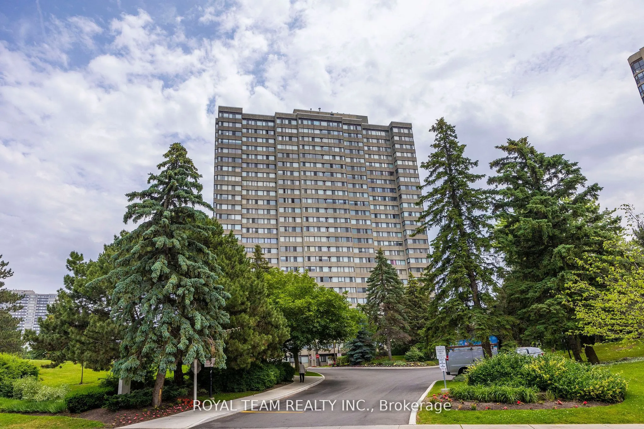 133 Torresdale Avenue, #2503