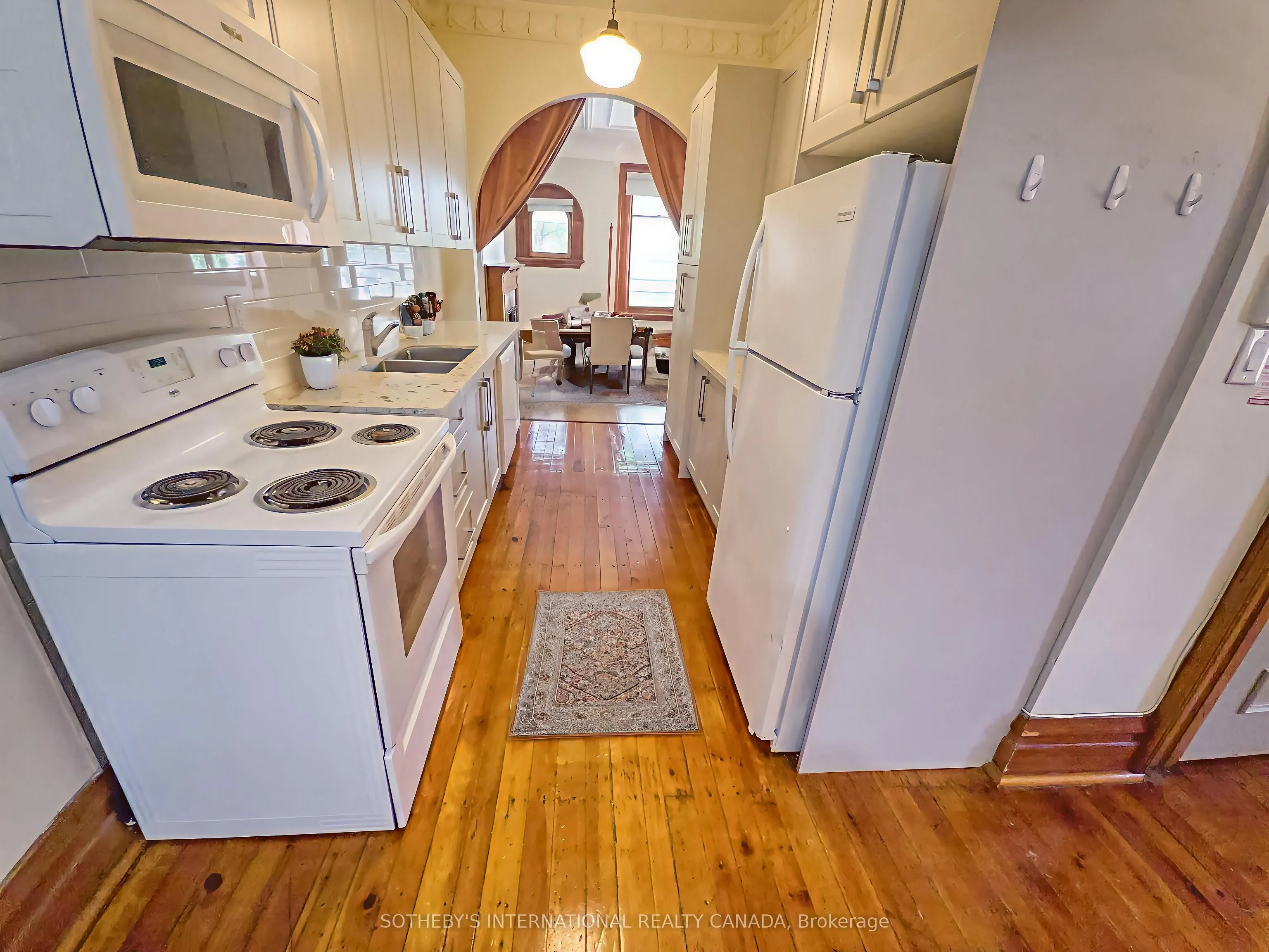71 Spadina Road, #3
