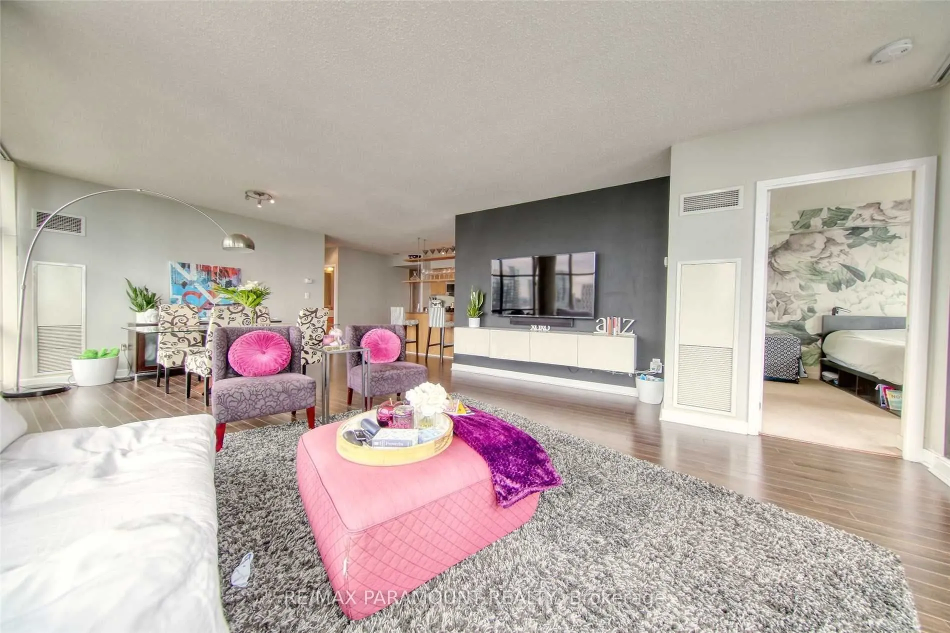 10 Navy Wharf Court, #3912