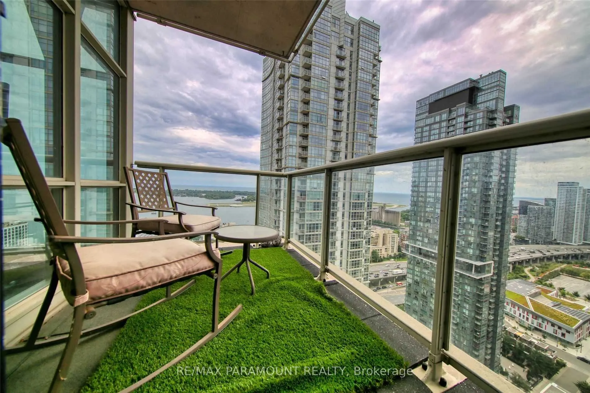 10 Navy Wharf Court, #3912