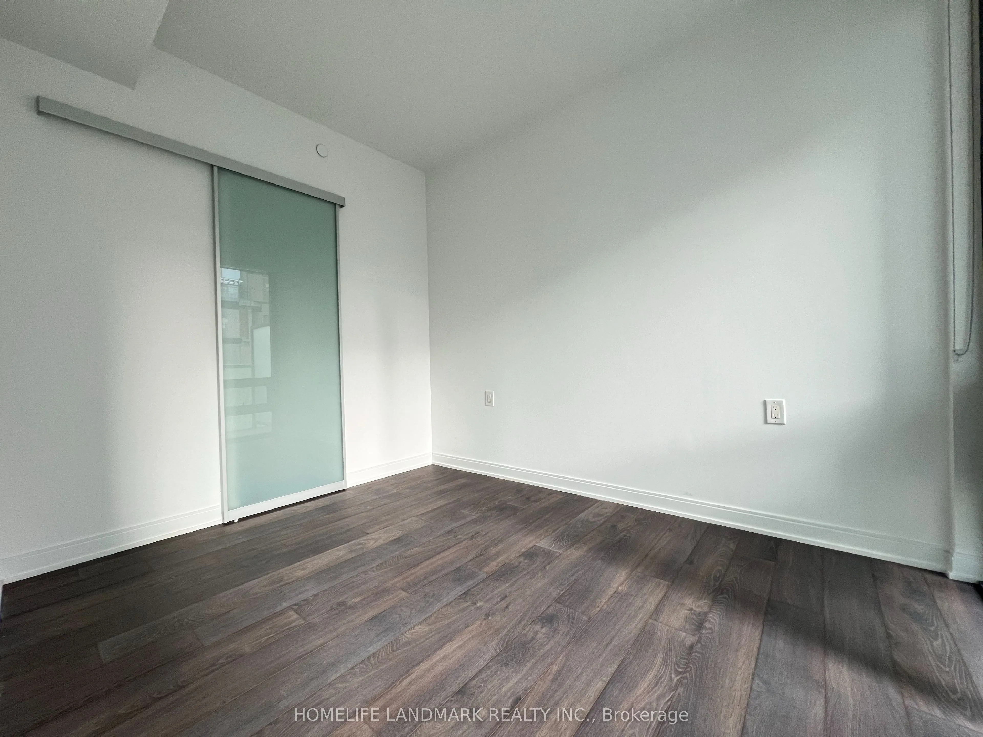 50 Charles Street E, #505