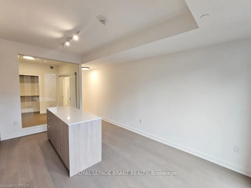 123 Portland Street, #305
