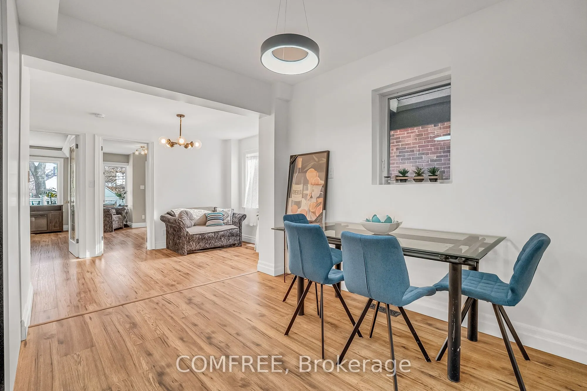 759 Eglinton Avenue E