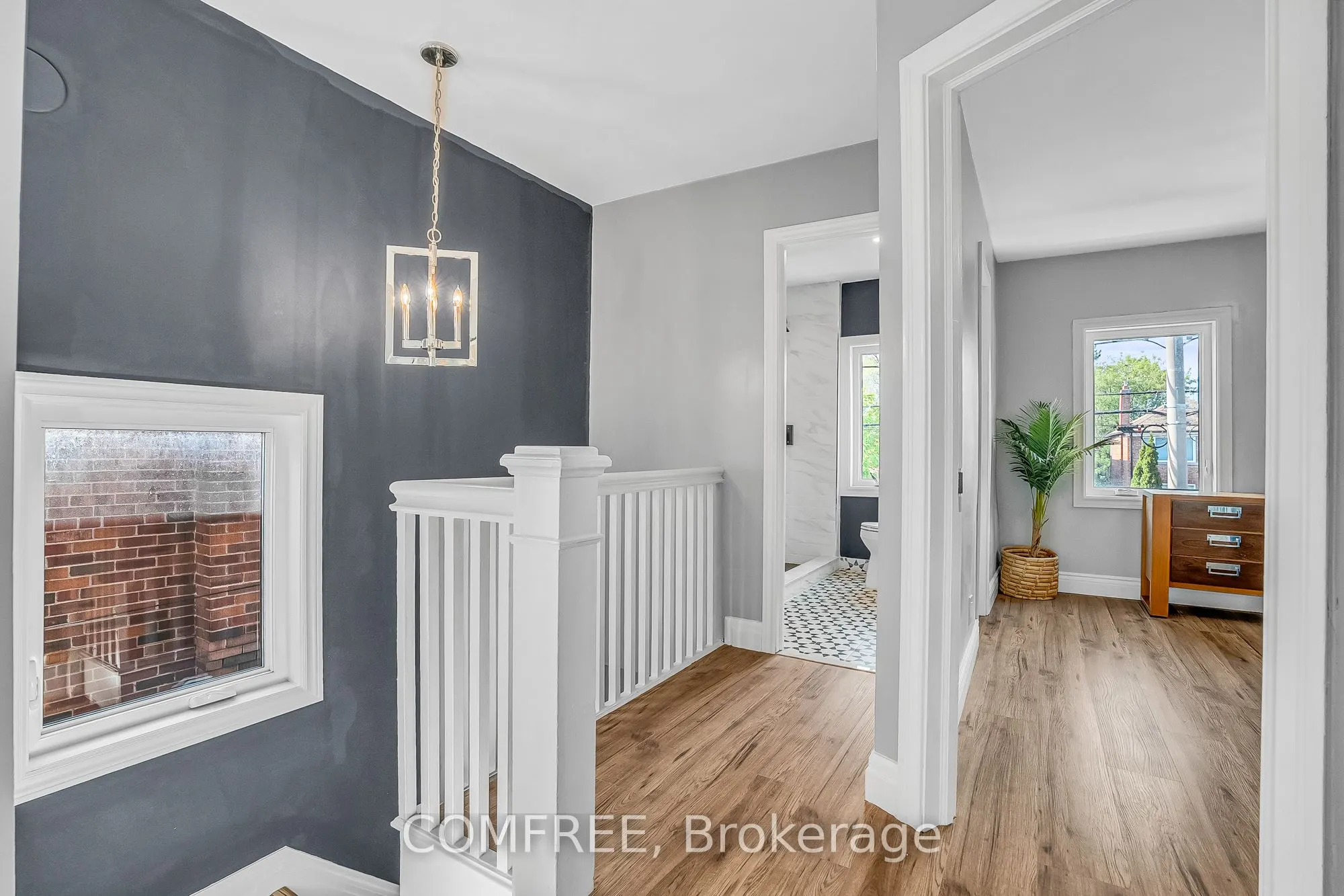 759 Eglinton Avenue E