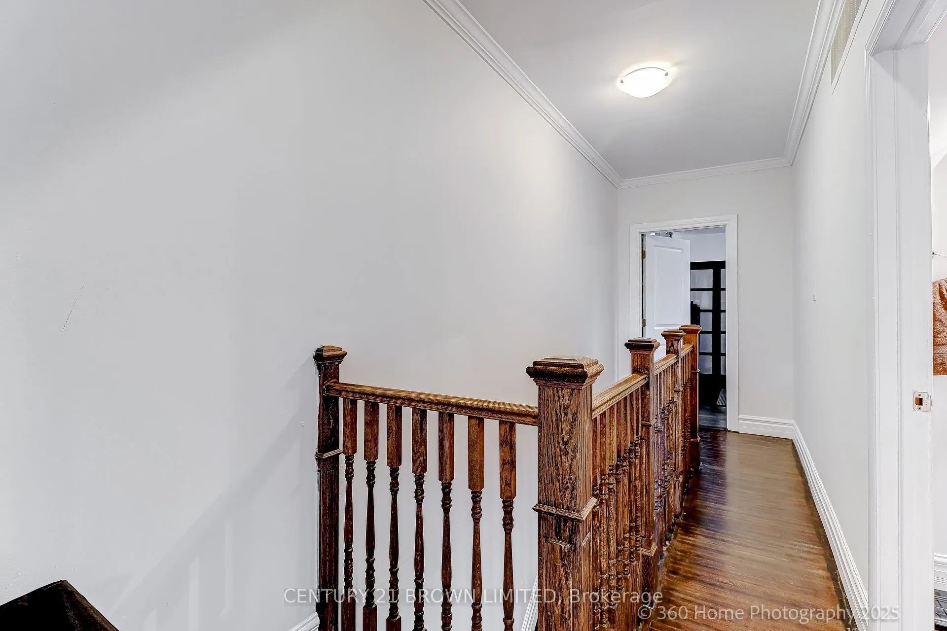 112 Lindsey Avenue