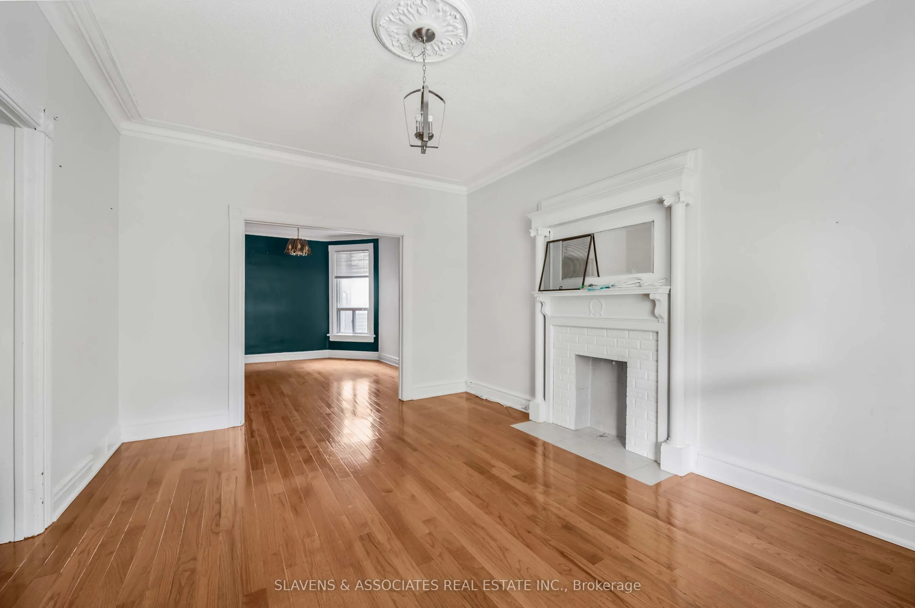 112 Wells Street
