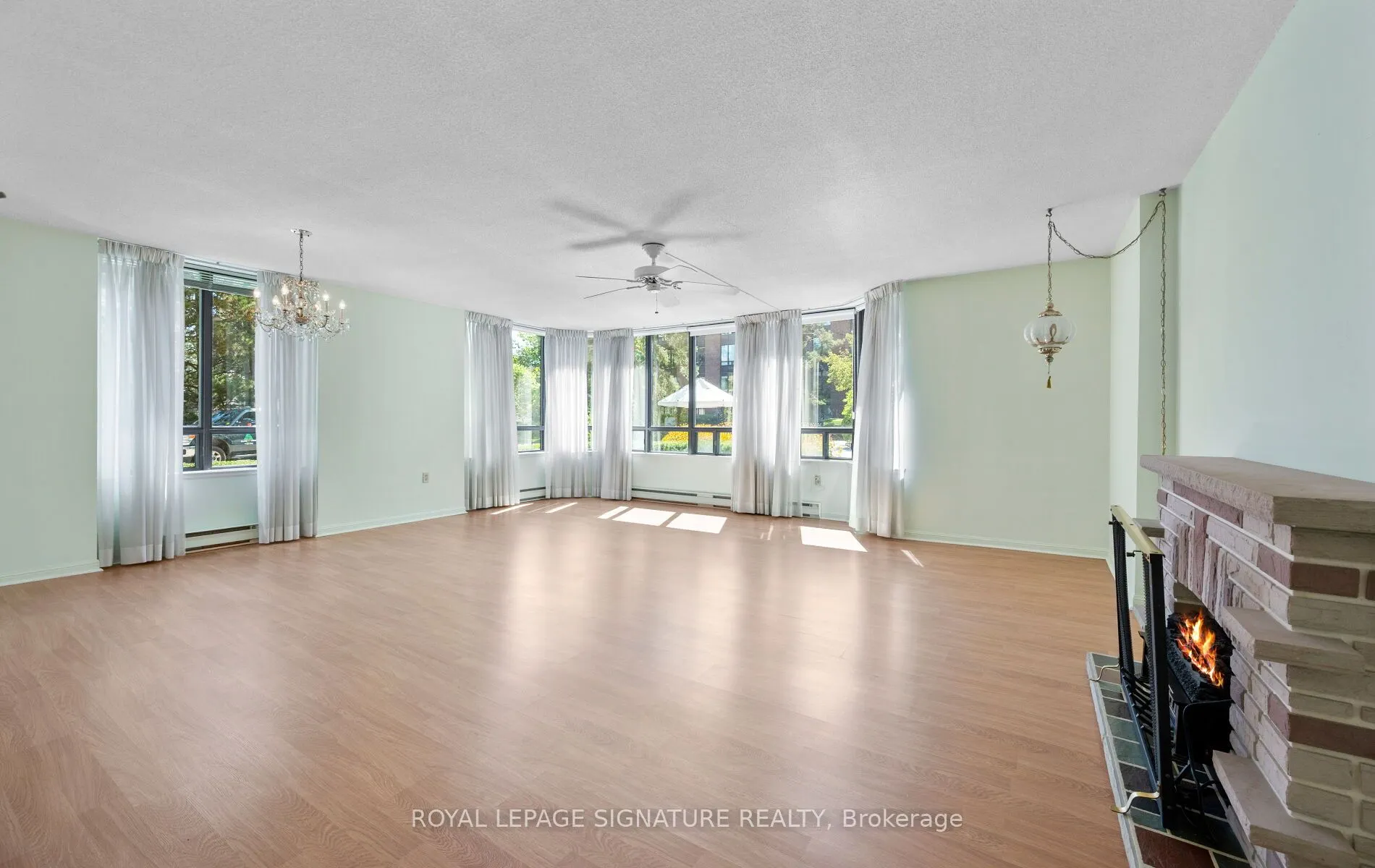 255 The Donway W, #115
