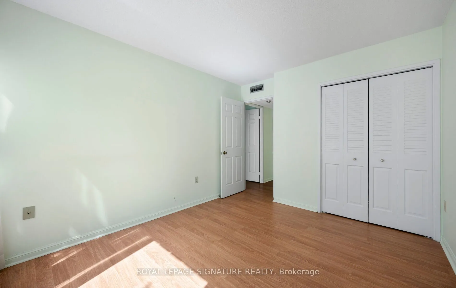 255 The Donway W, #115