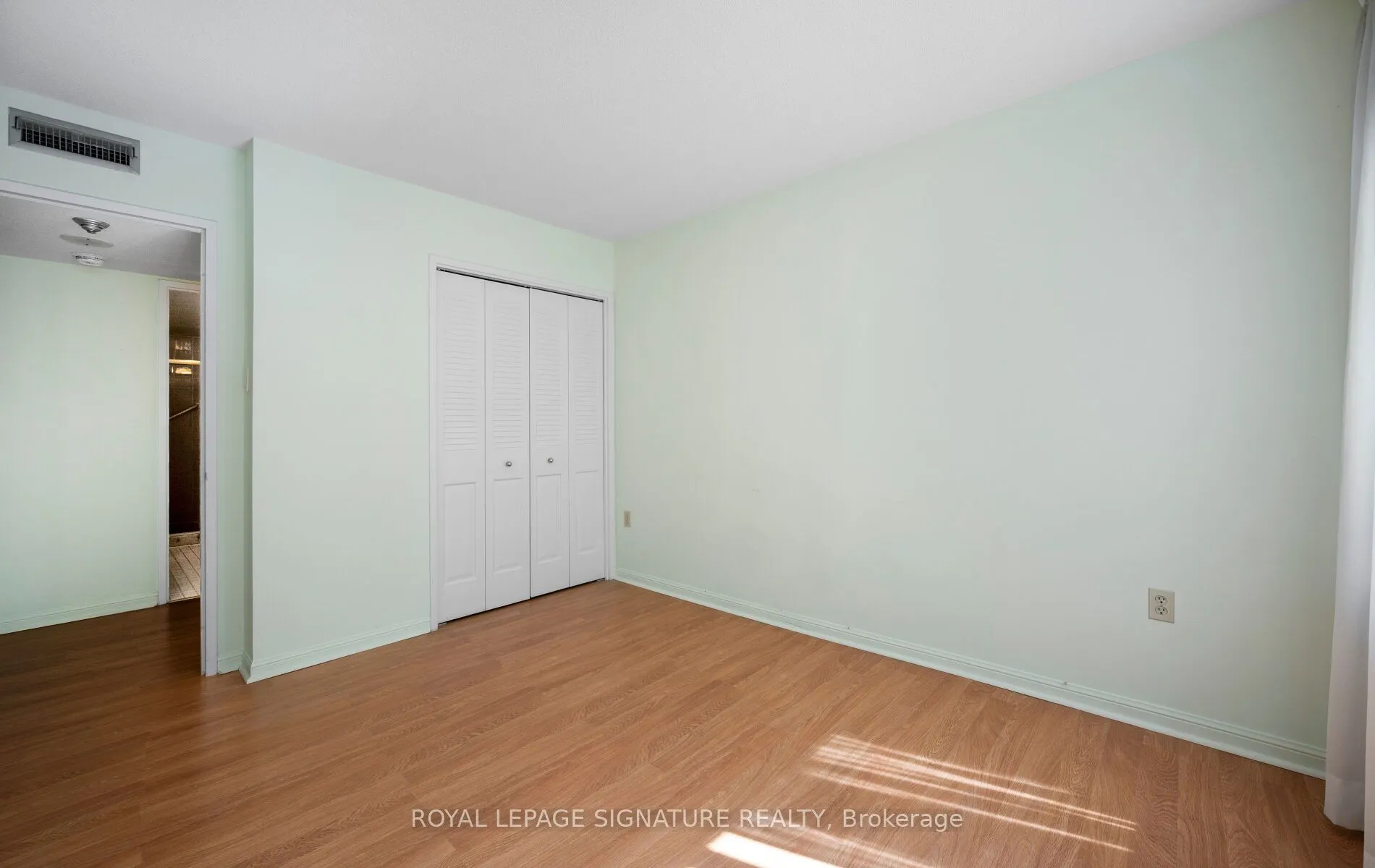 255 The Donway W, #115