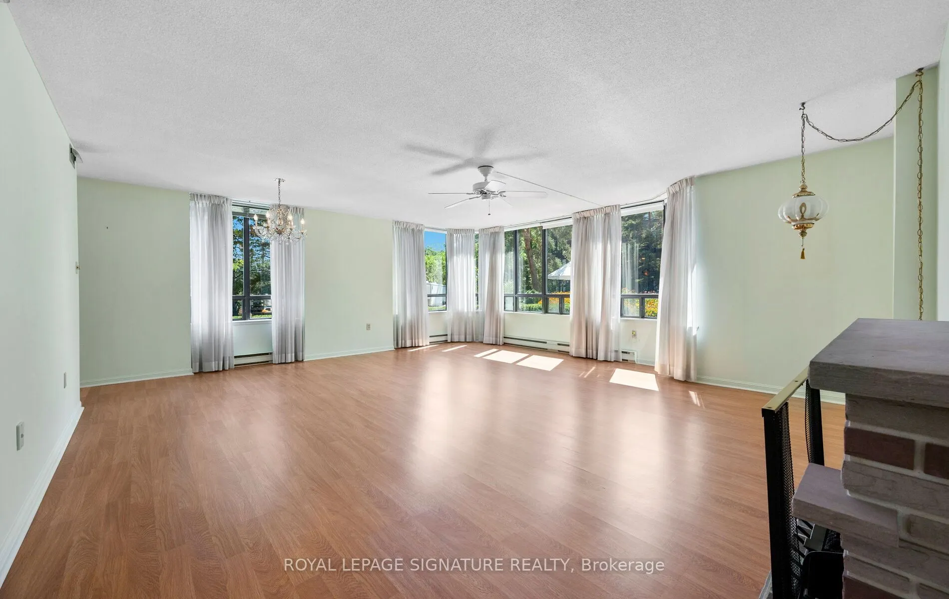 255 The Donway W, #115