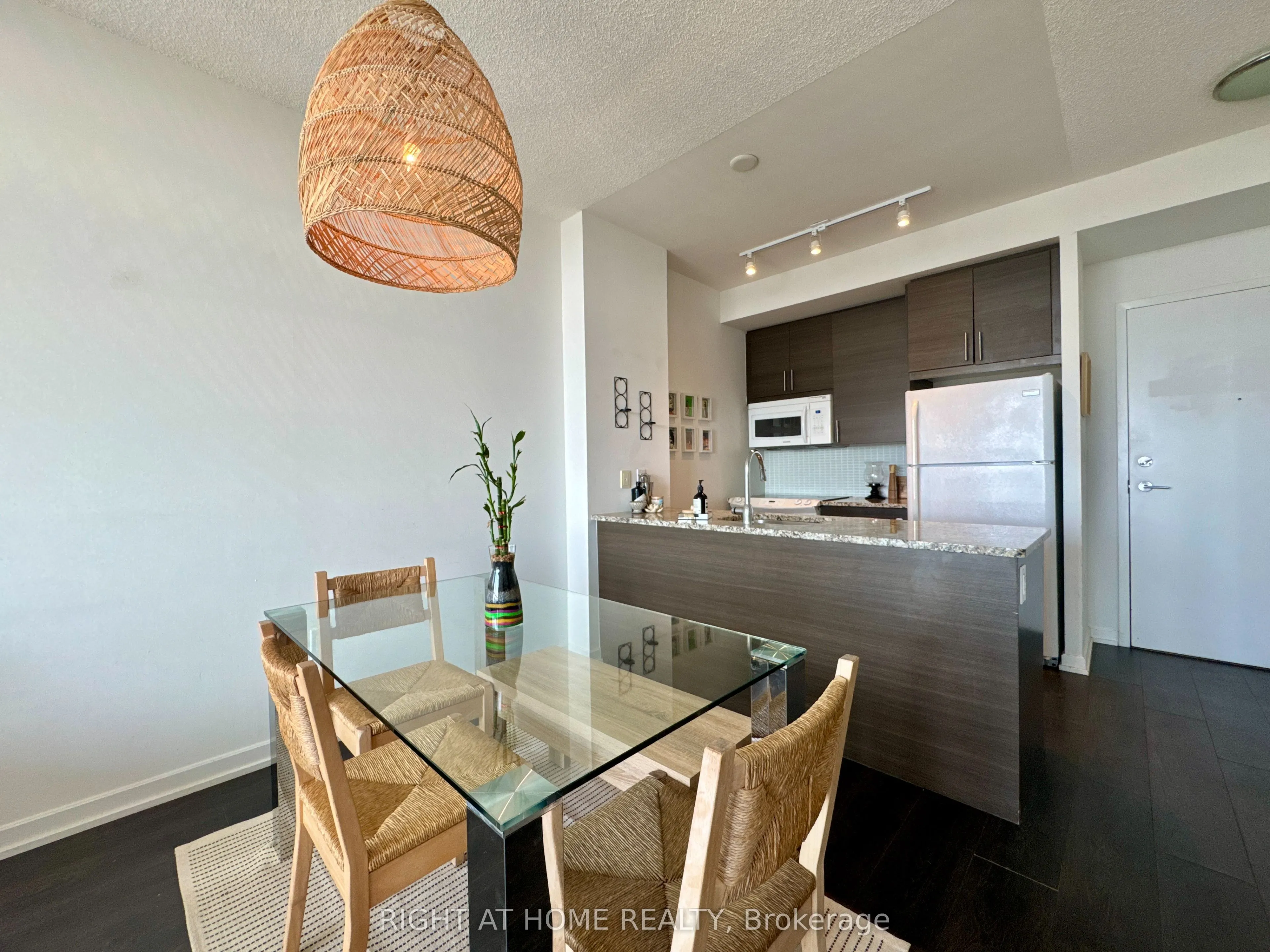 70 Forest Manor Road, #2109