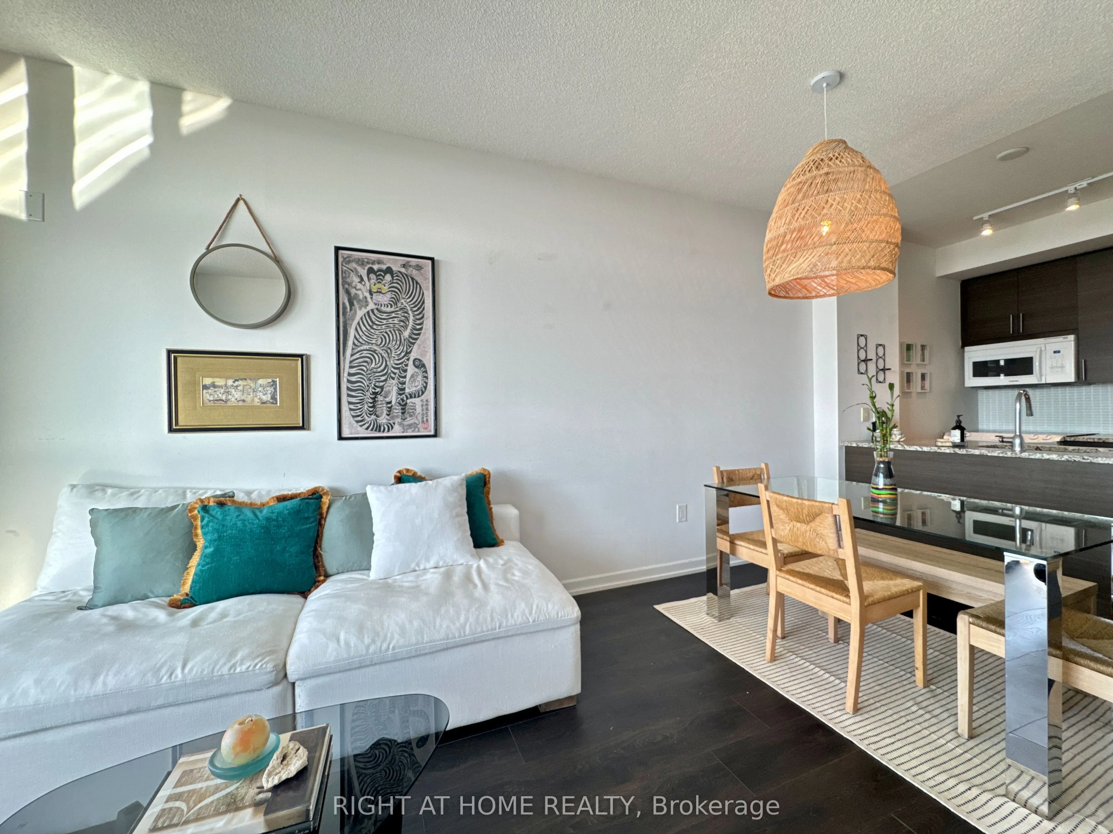 70 Forest Manor Road, #2109