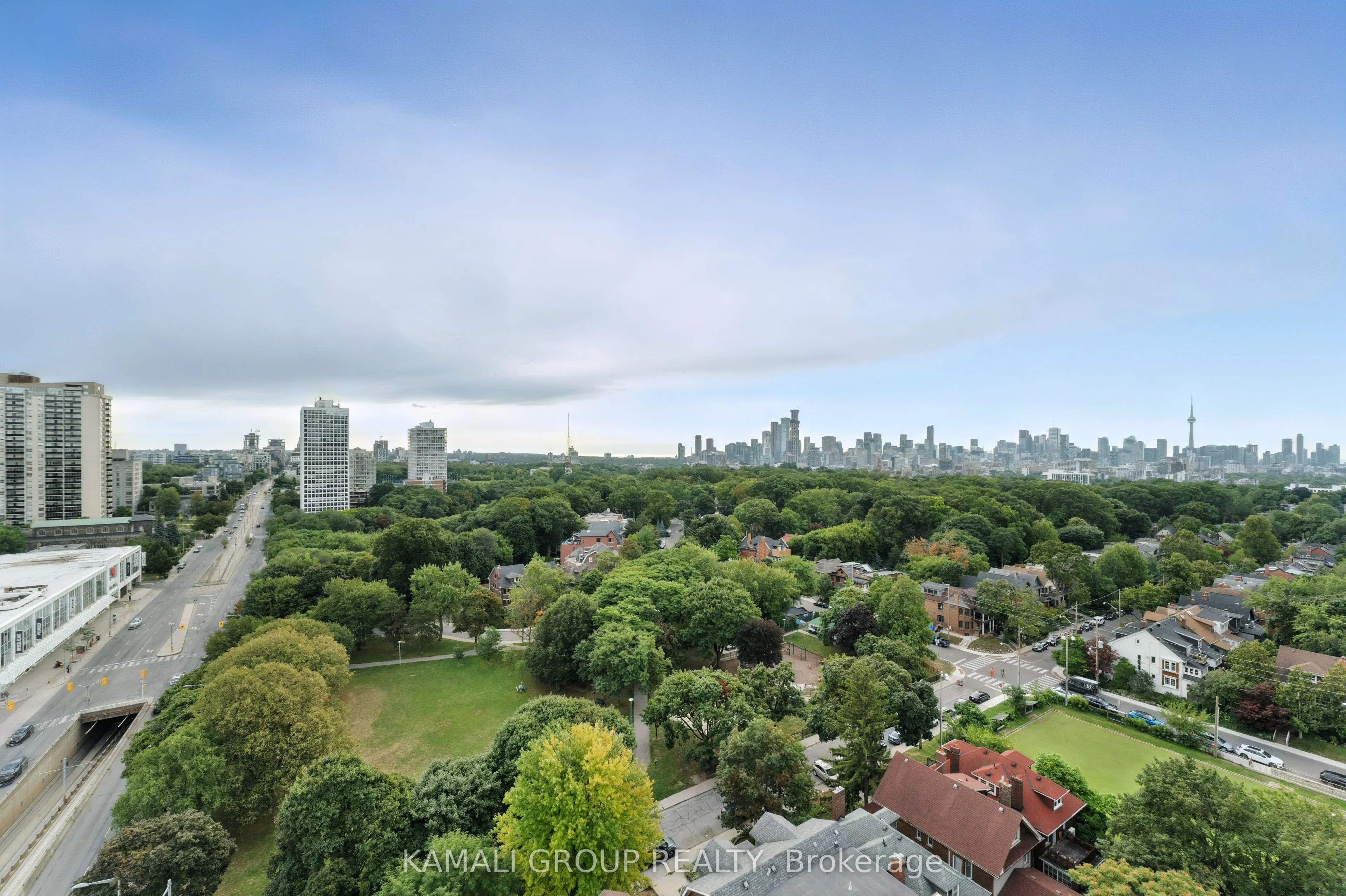 501 St. Clair Avenue W, #1303