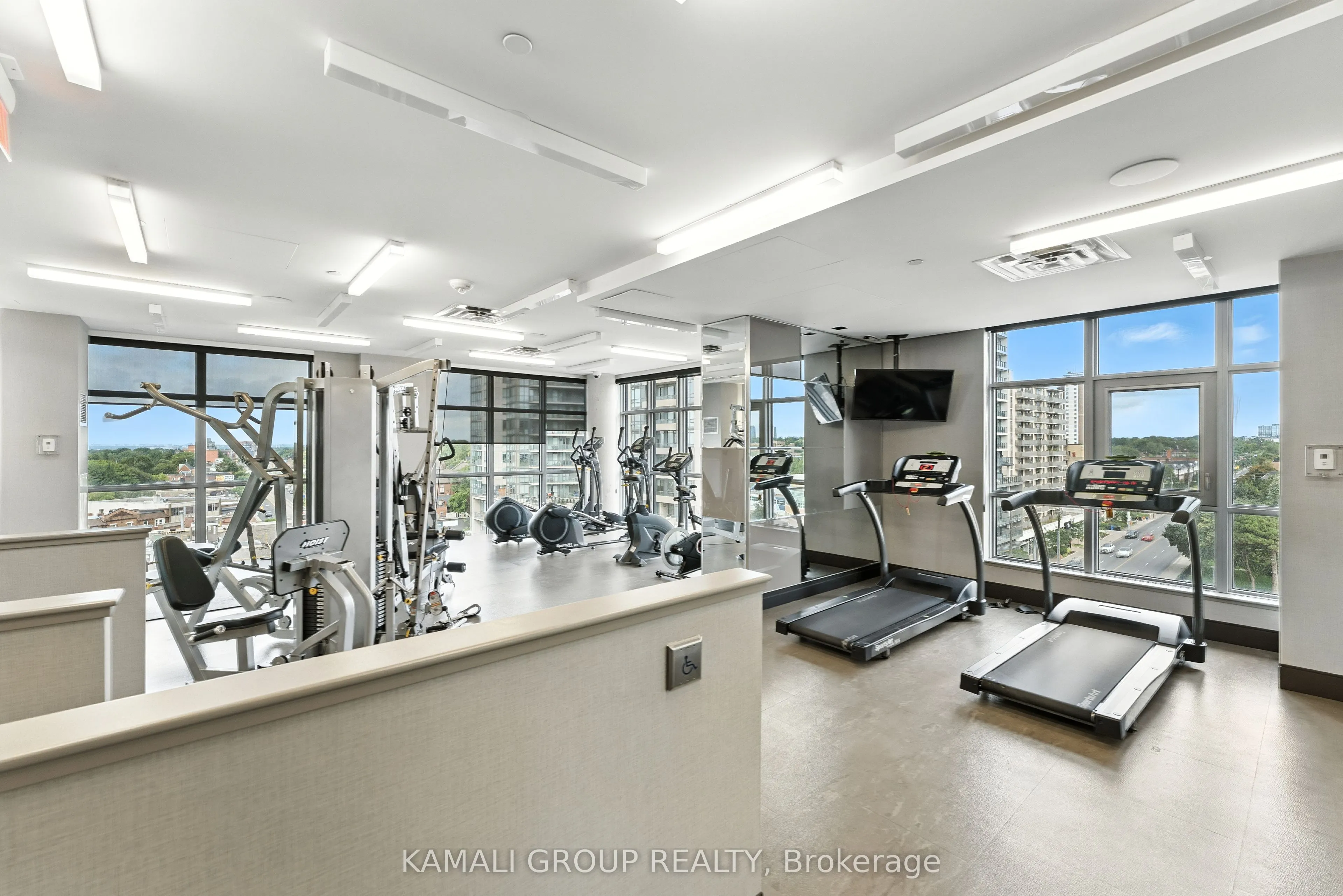 501 St. Clair Avenue W, #1303