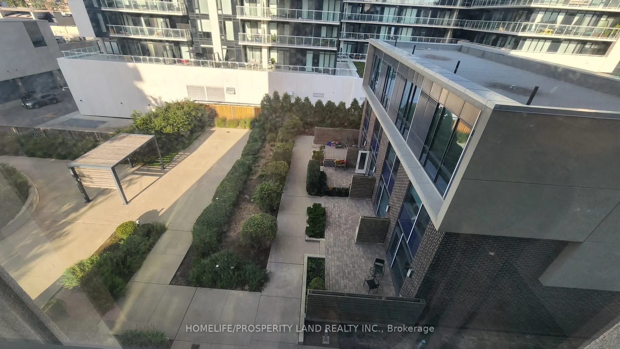 75 The Donway West, #404
