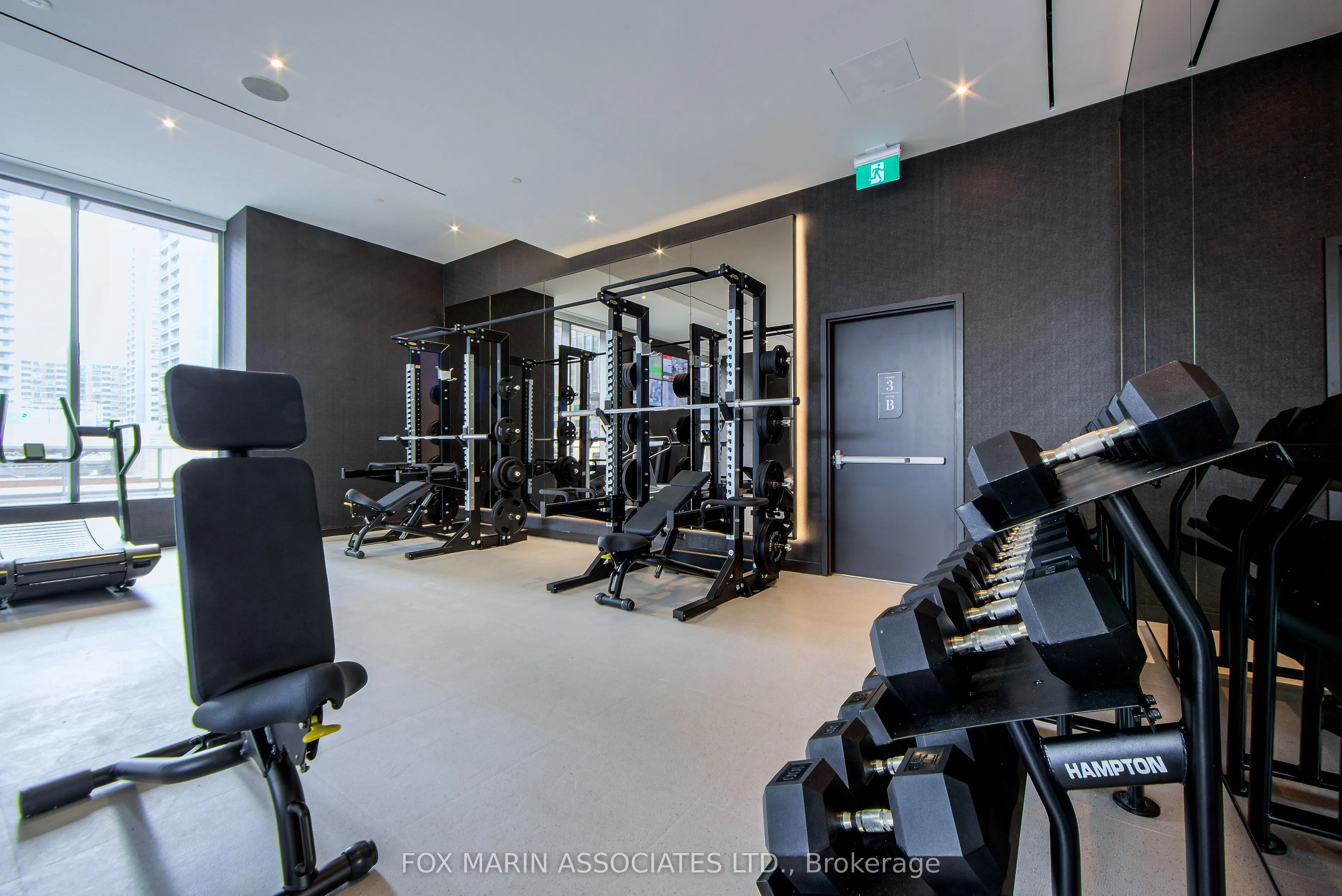 11 Yorkville Avenue, #808