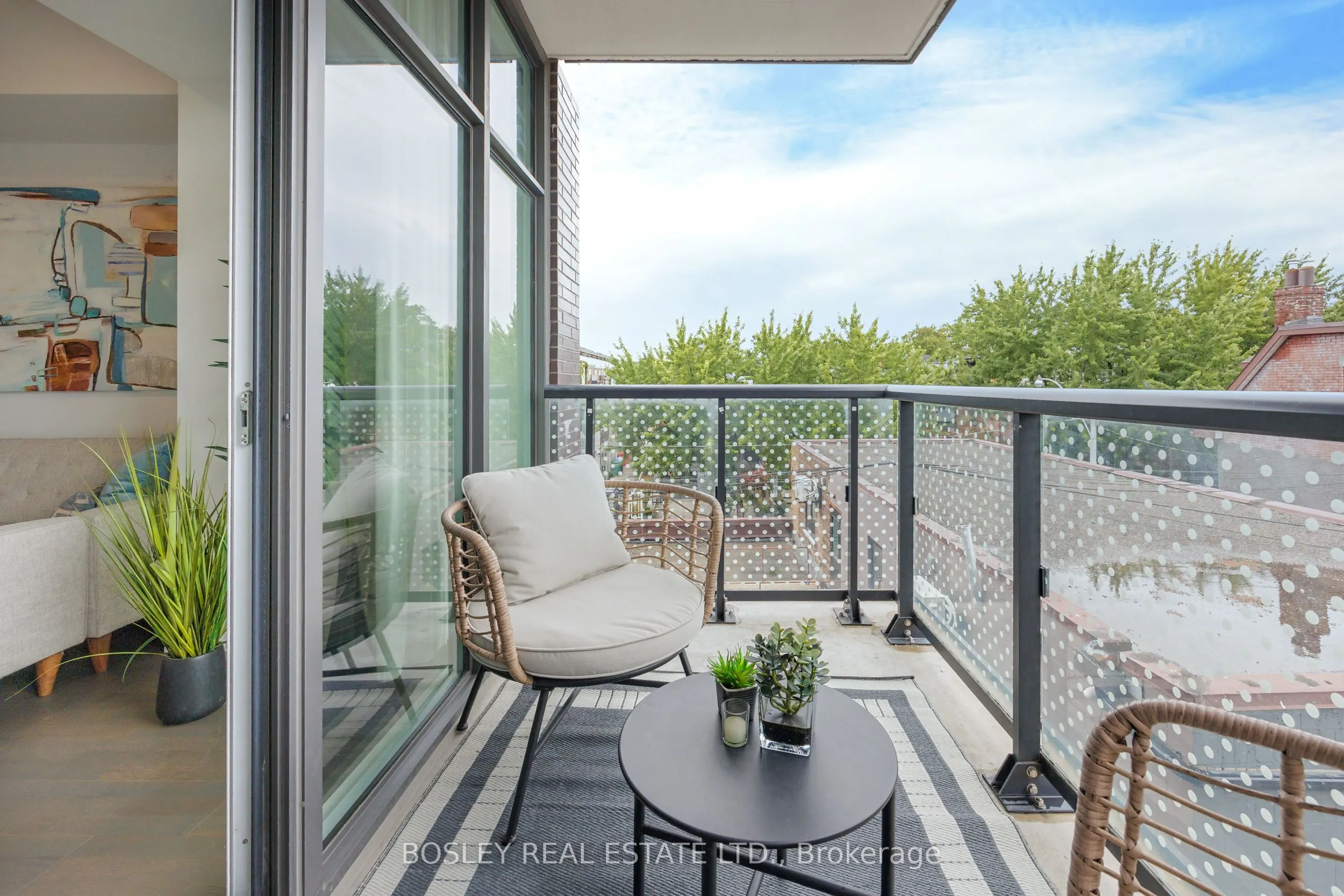 109 Ossington Avenue, #312
