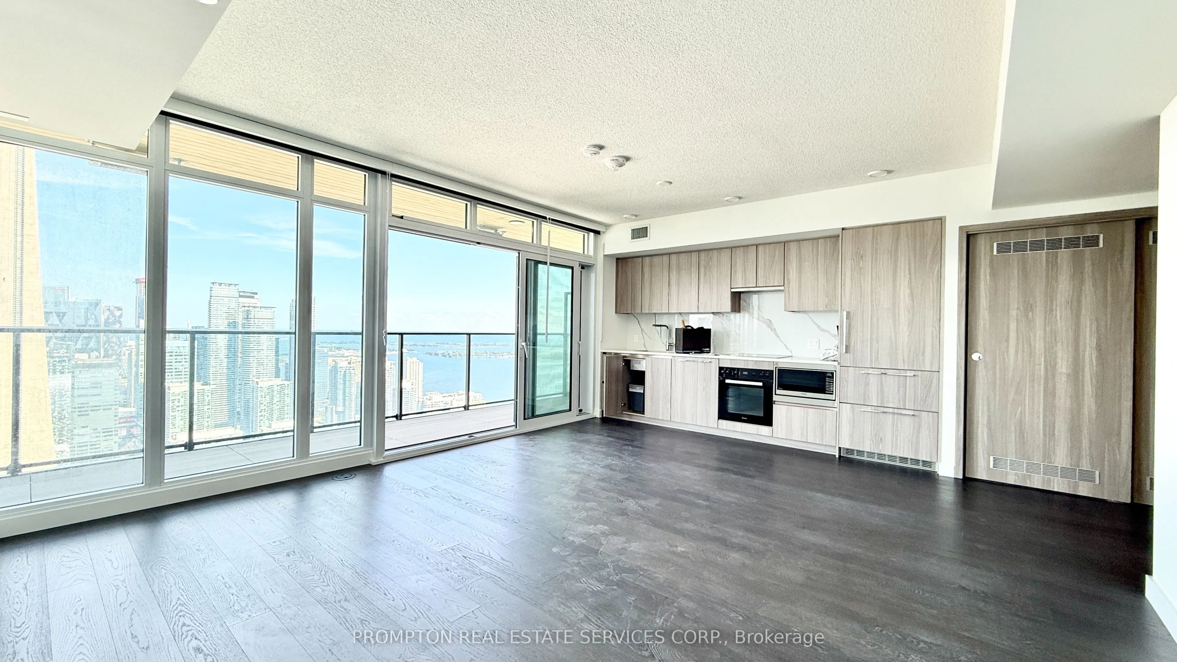 1 Concord Cityplace Way, #6502