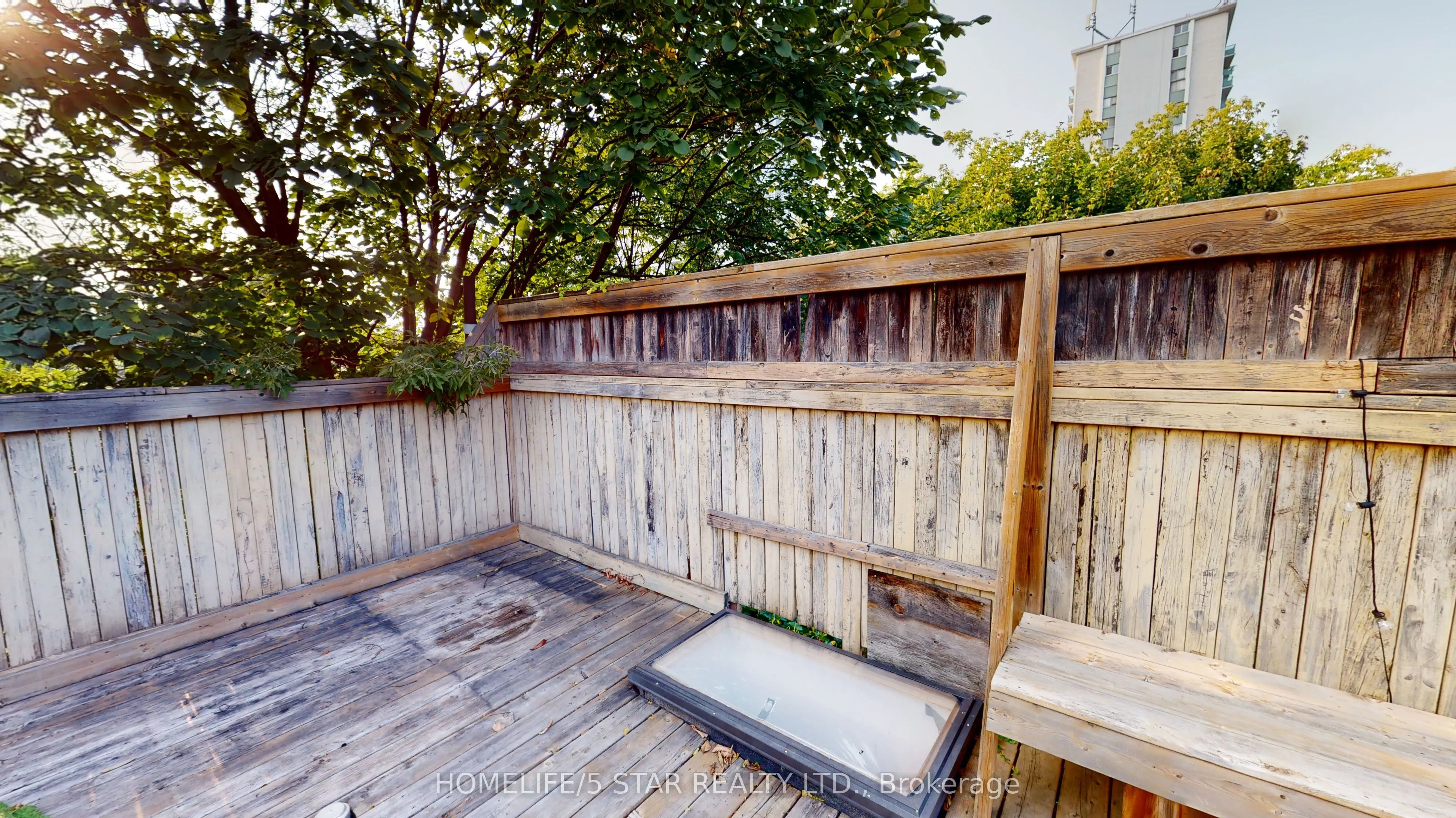 634 Dovercourt Road, #Apt 4