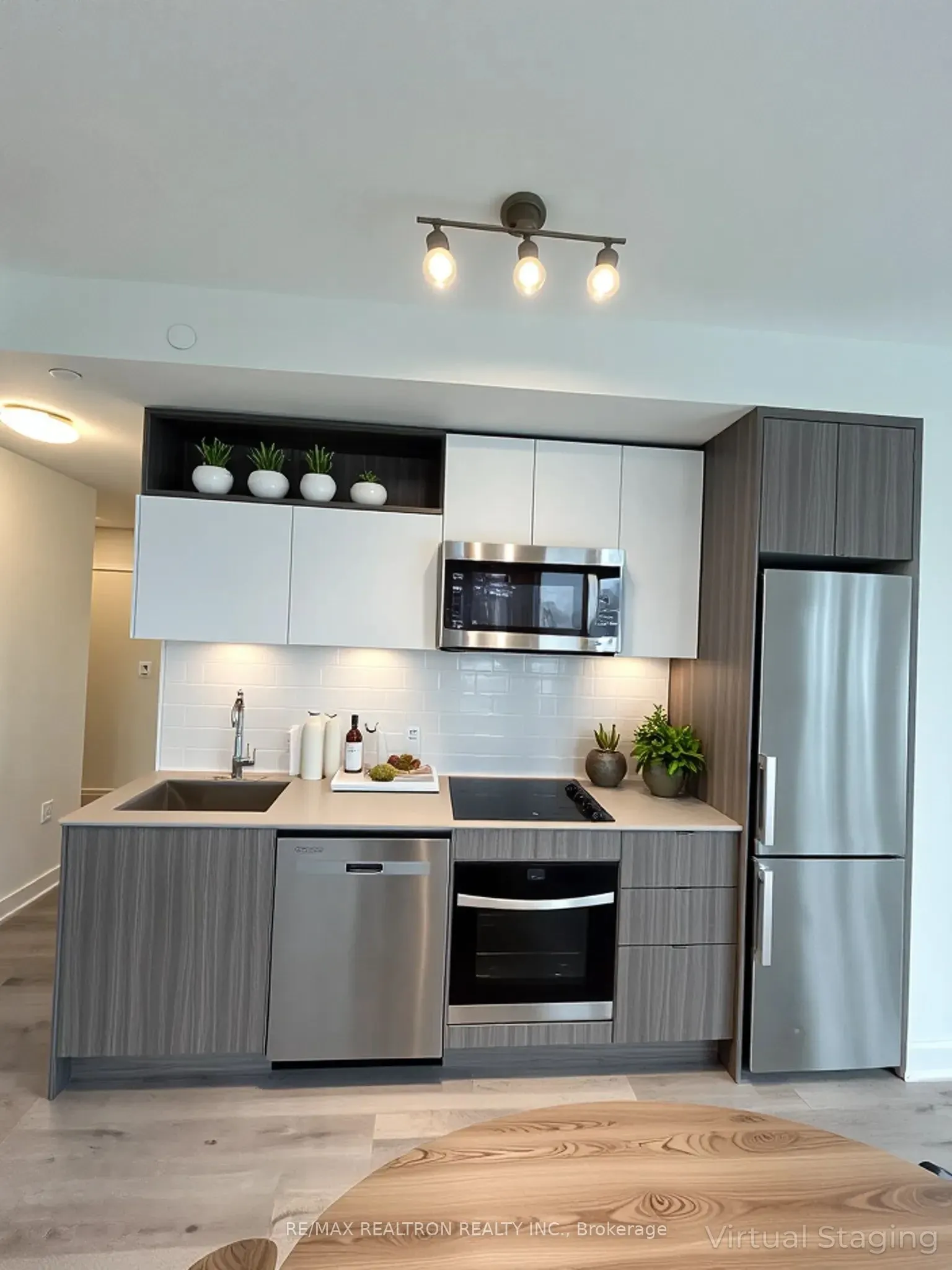 135 Lower Sherbourne Street, #2433W