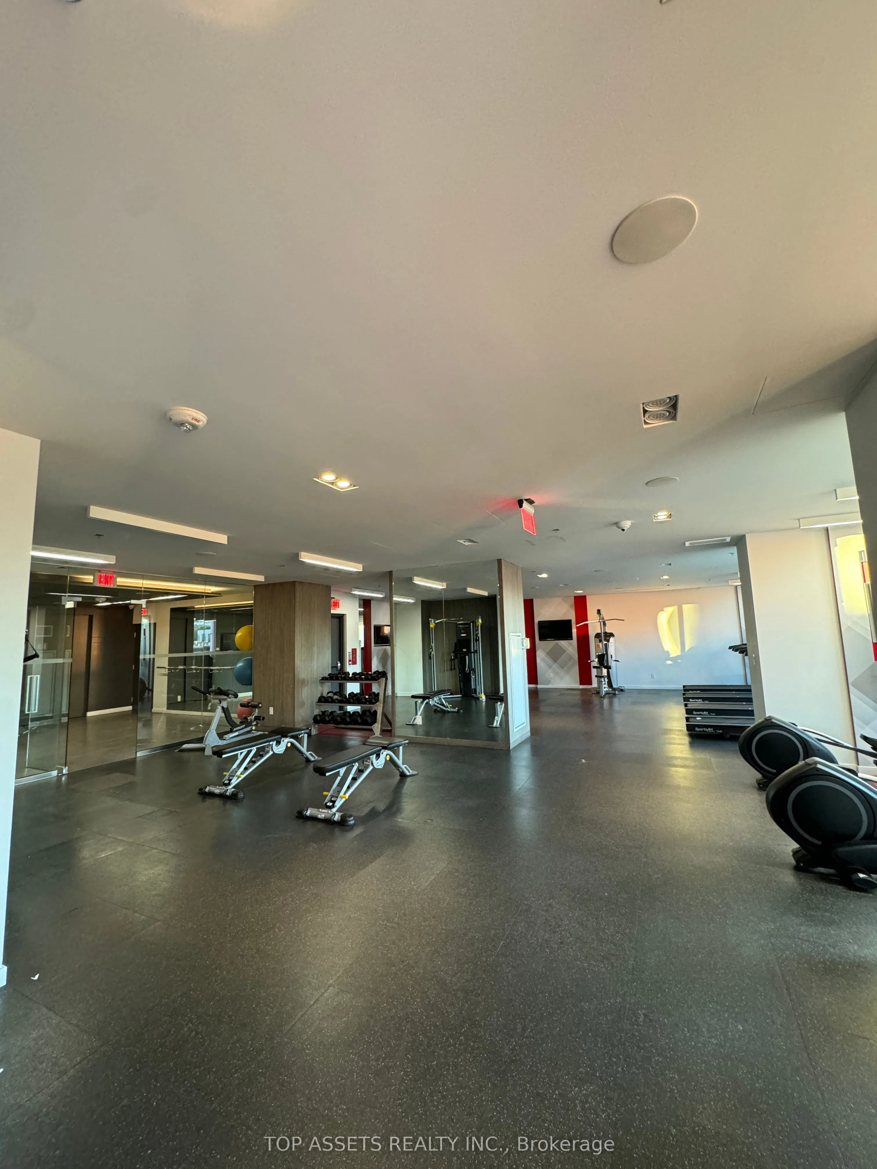 318 Richmond Street W, #3006