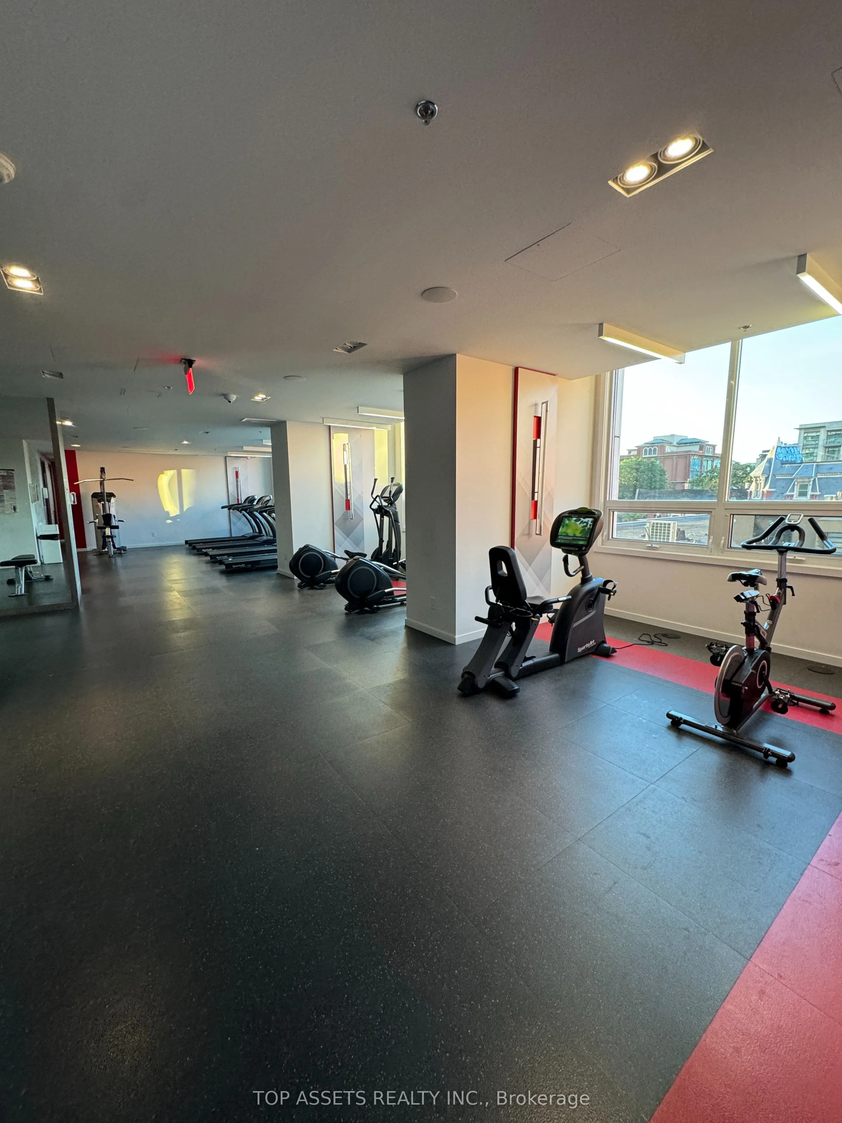 318 Richmond Street W, #3006