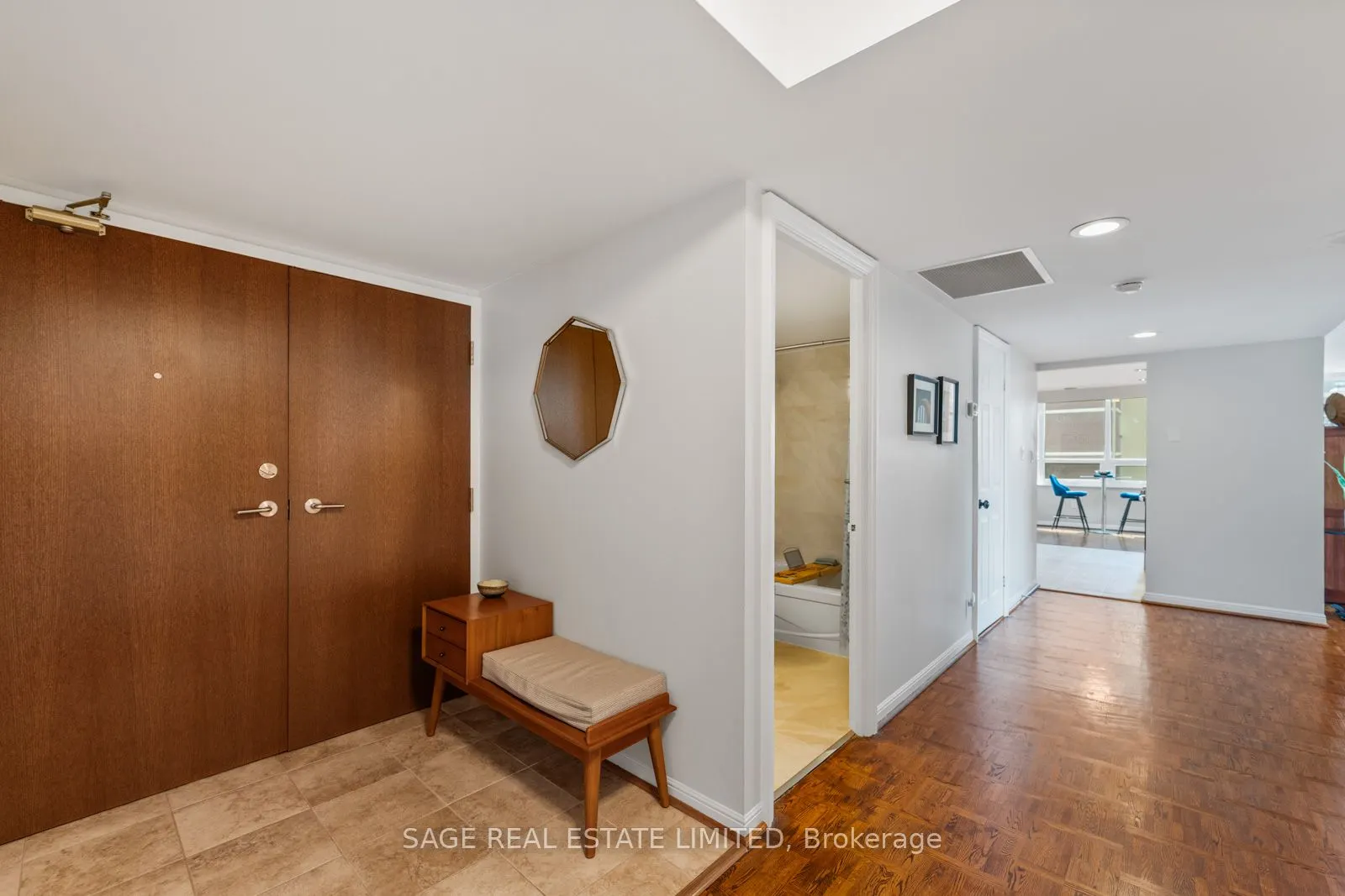 71 Charles Street E, #1206