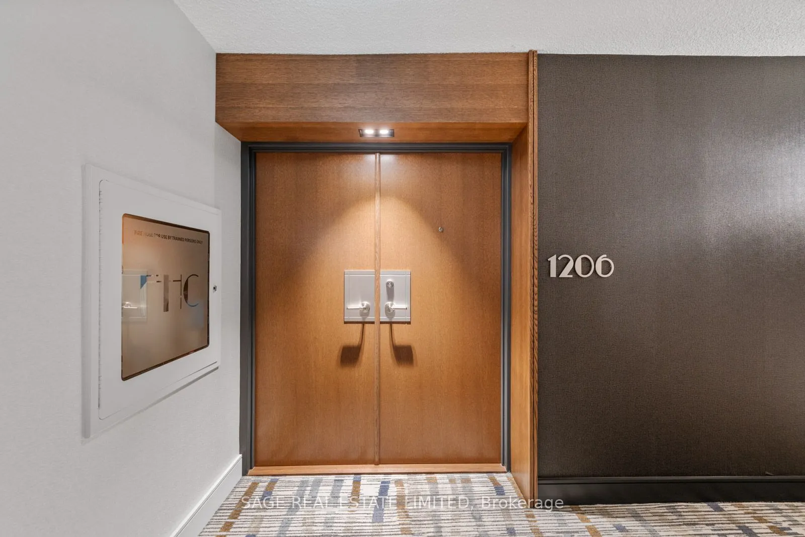 71 Charles Street E, #1206