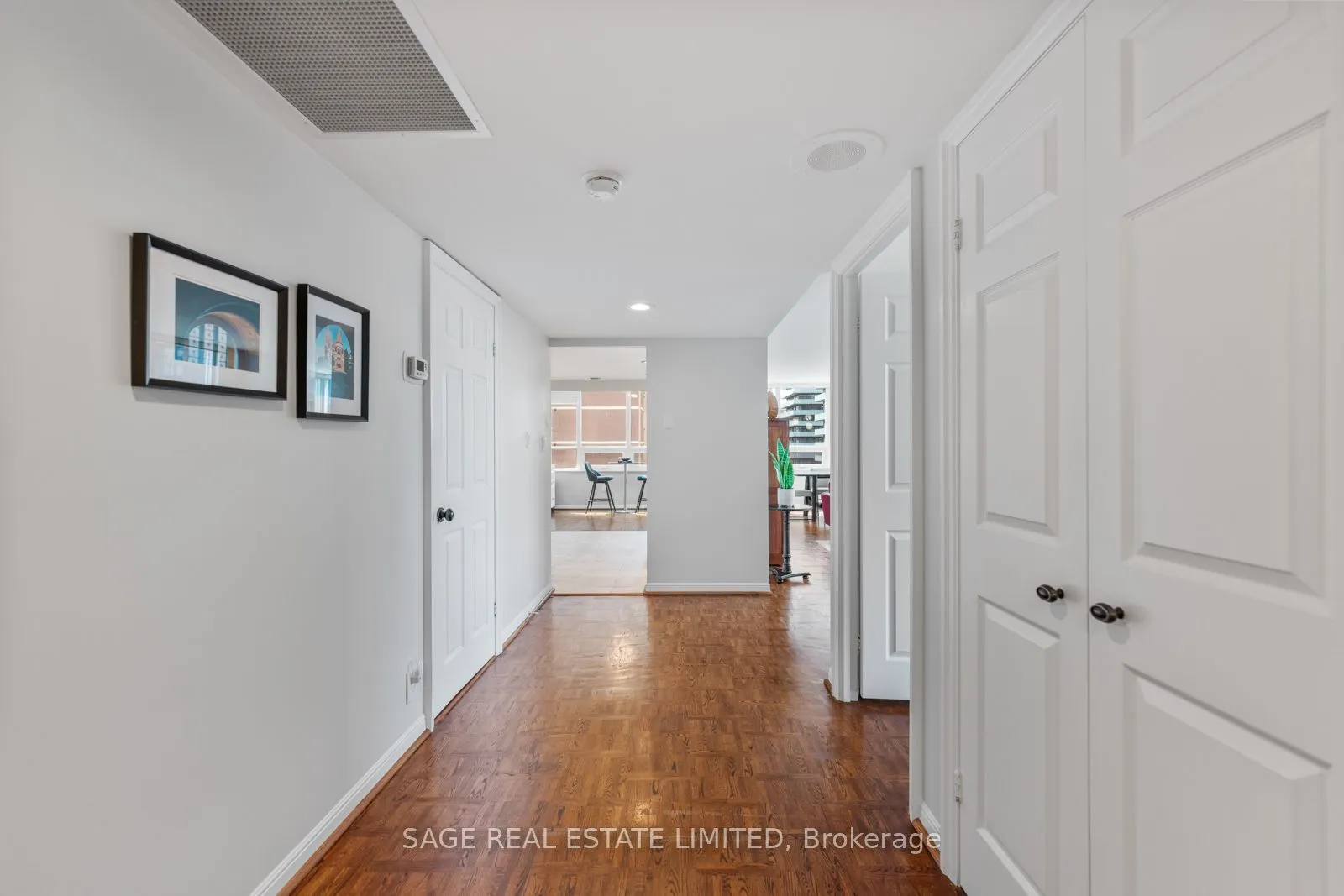 71 Charles Street E, #1206