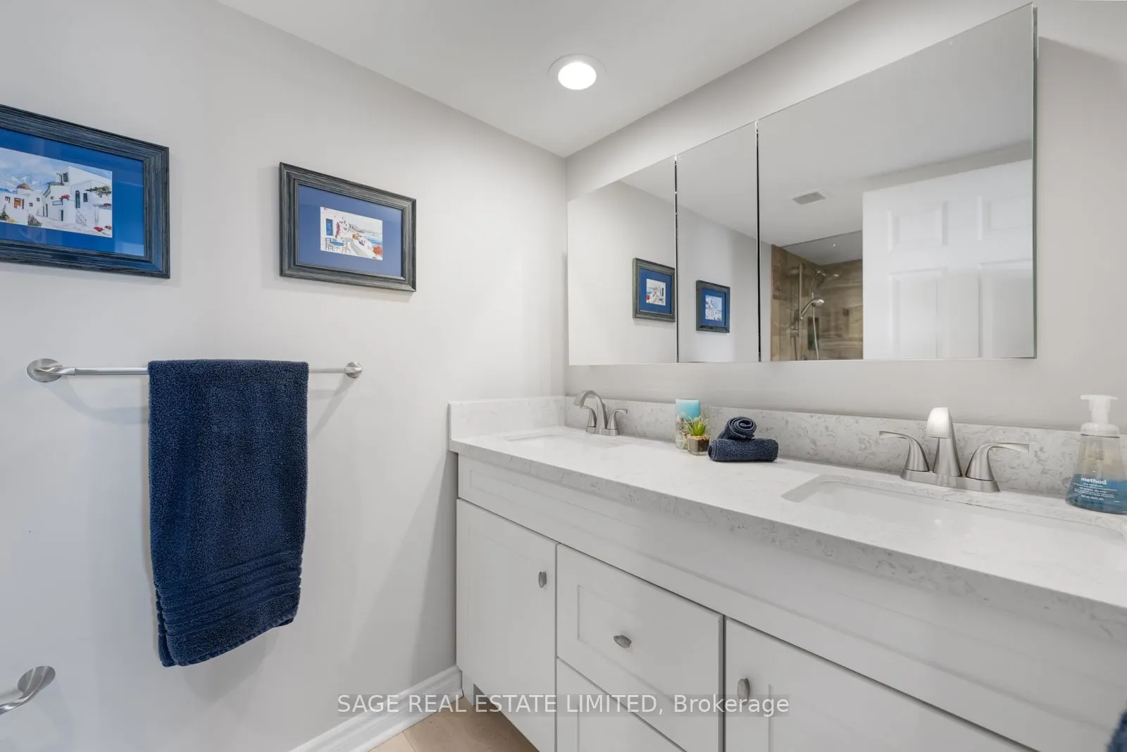 71 Charles Street E, #1206