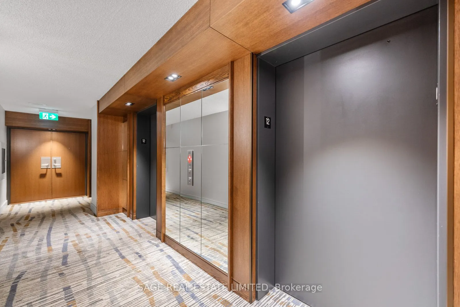 71 Charles Street E, #1206