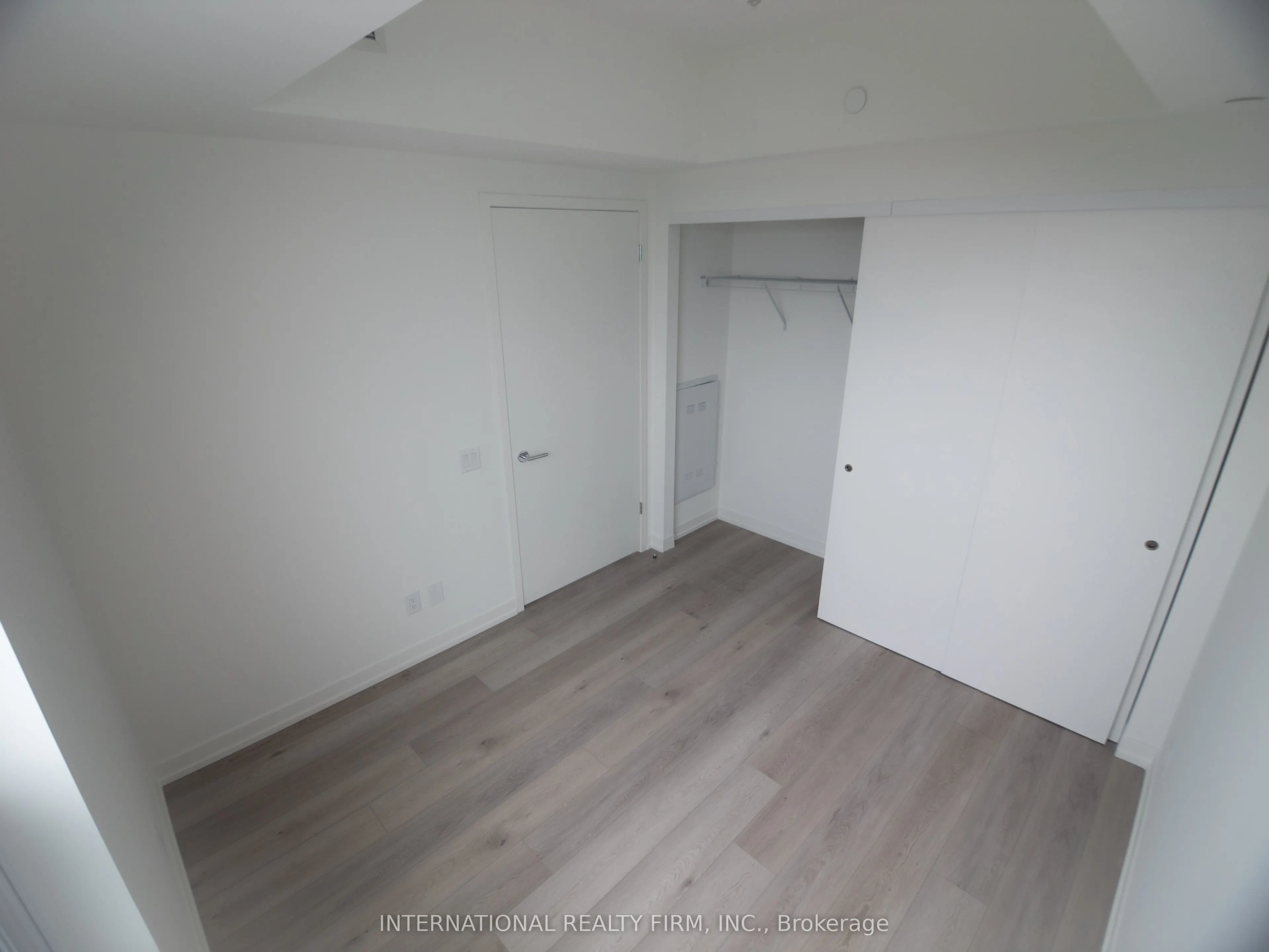 863 St Clair Avenue W, #607