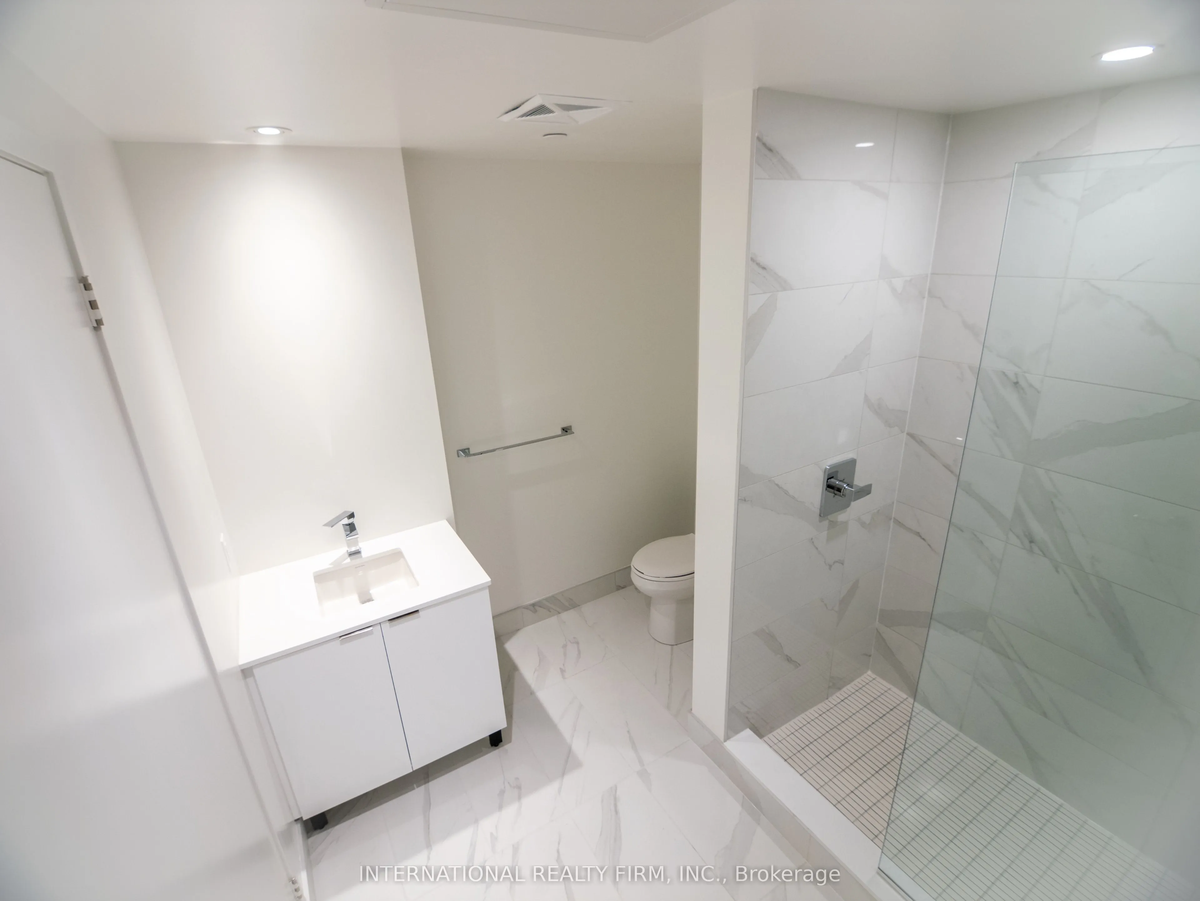 863 St Clair Avenue W, #607