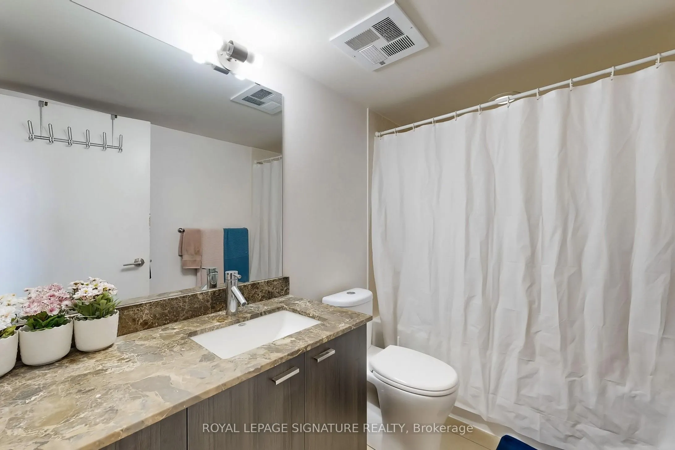 78 Tecumseth Street, #1202