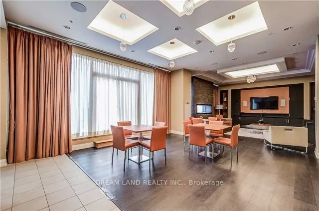 565 Wilson Avenue, #1103