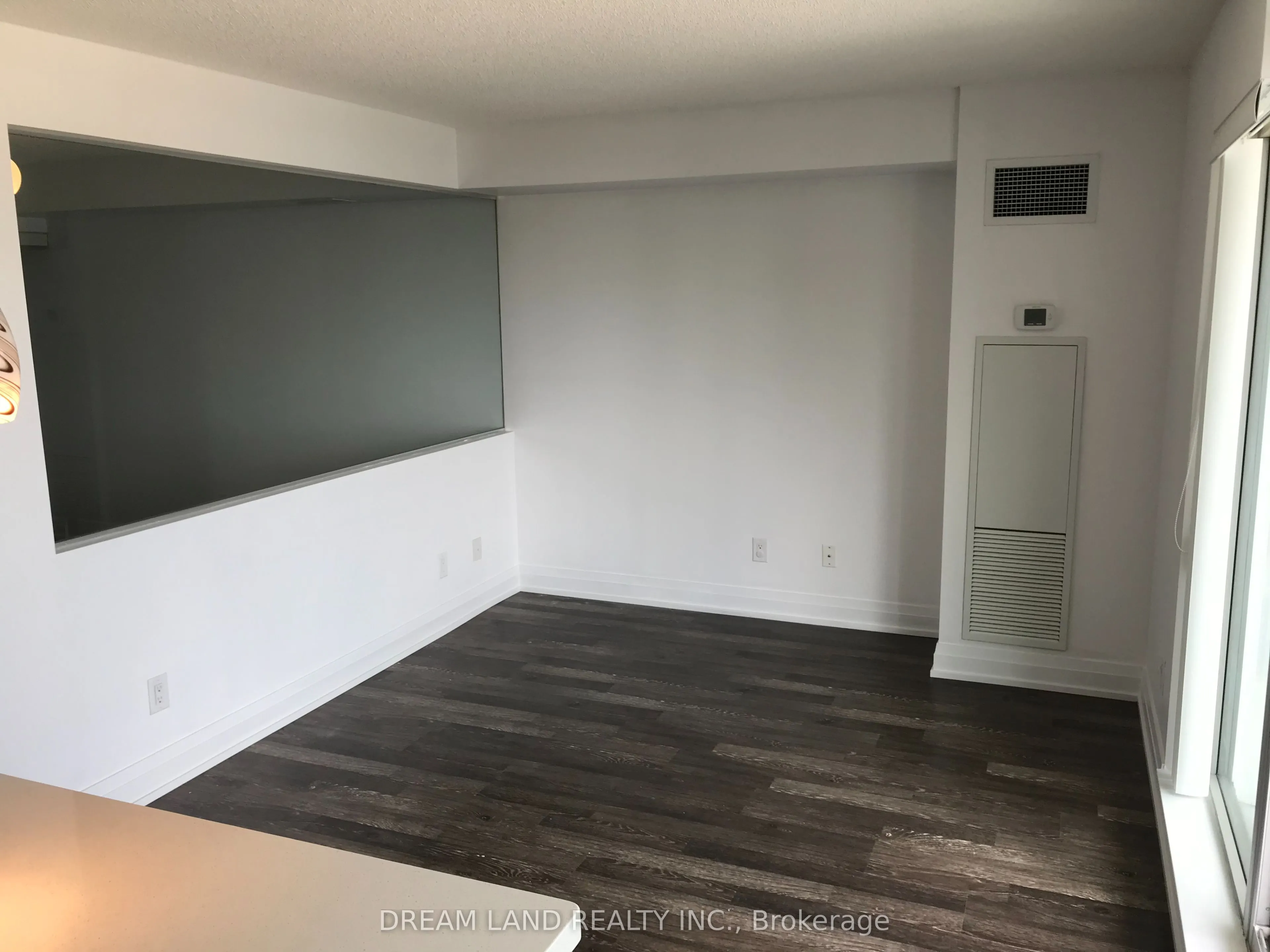 565 Wilson Avenue, #1103