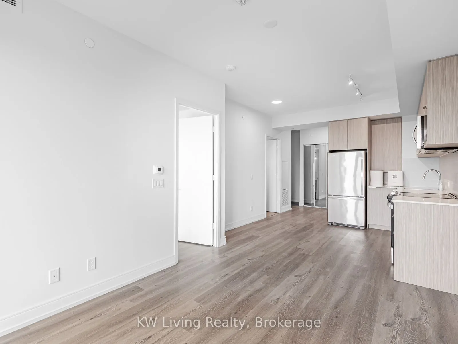 10 Deerlick Court, #1810