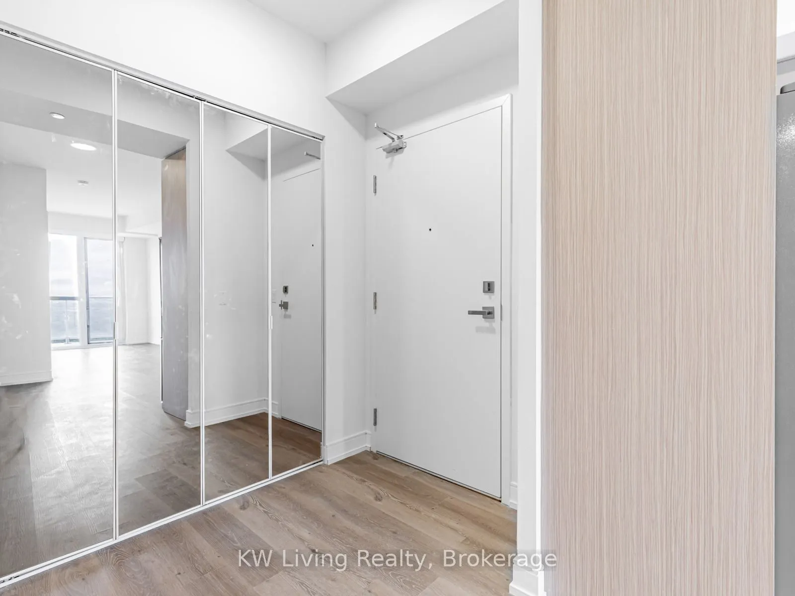 10 Deerlick Court, #1810