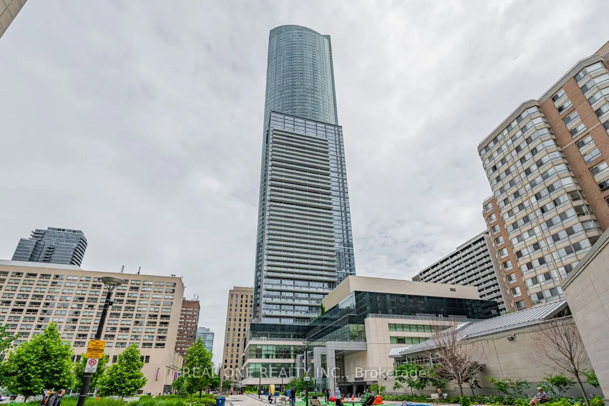 386 Yonge Street, #1408