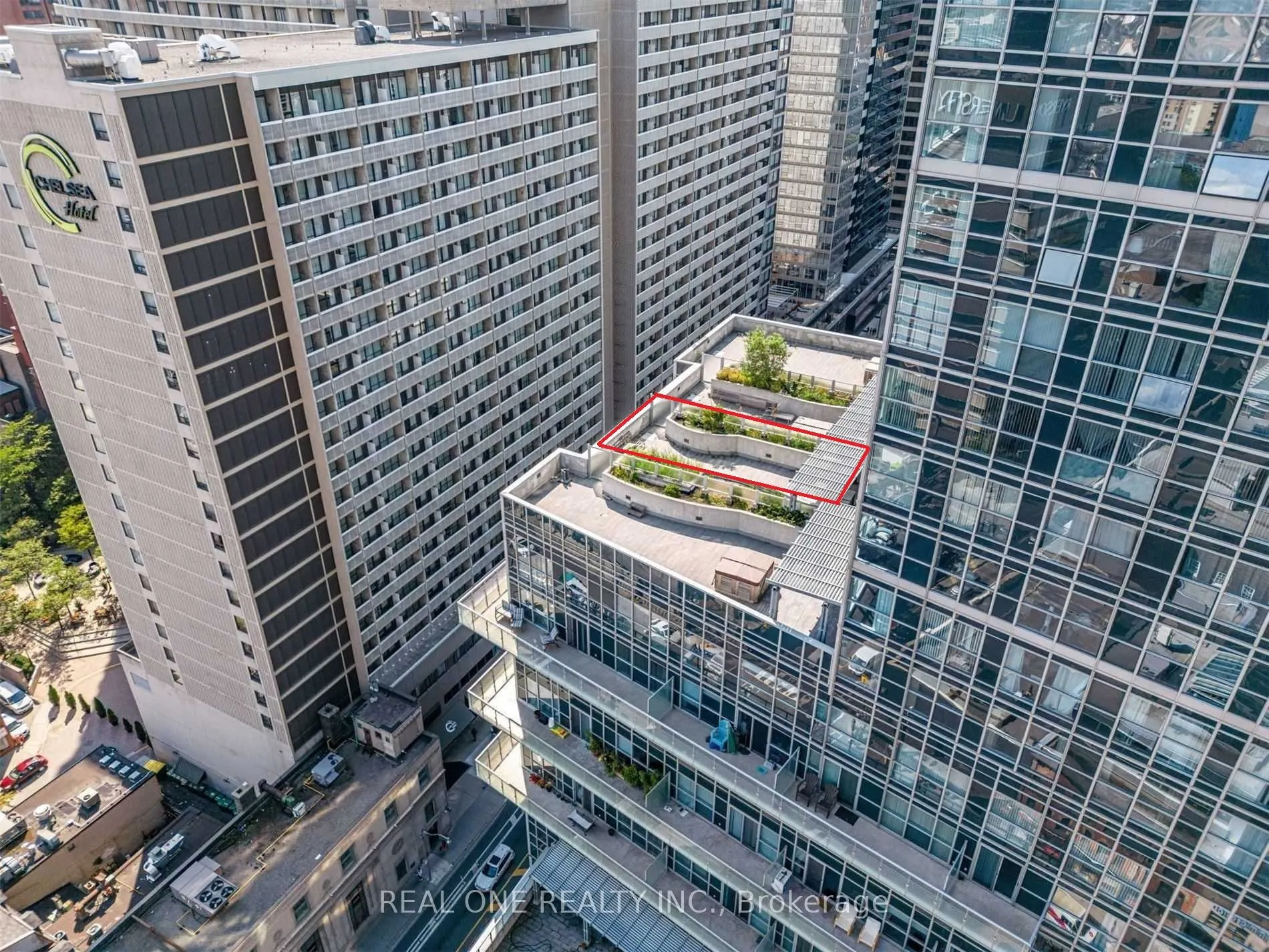 386 Yonge Street, #1408